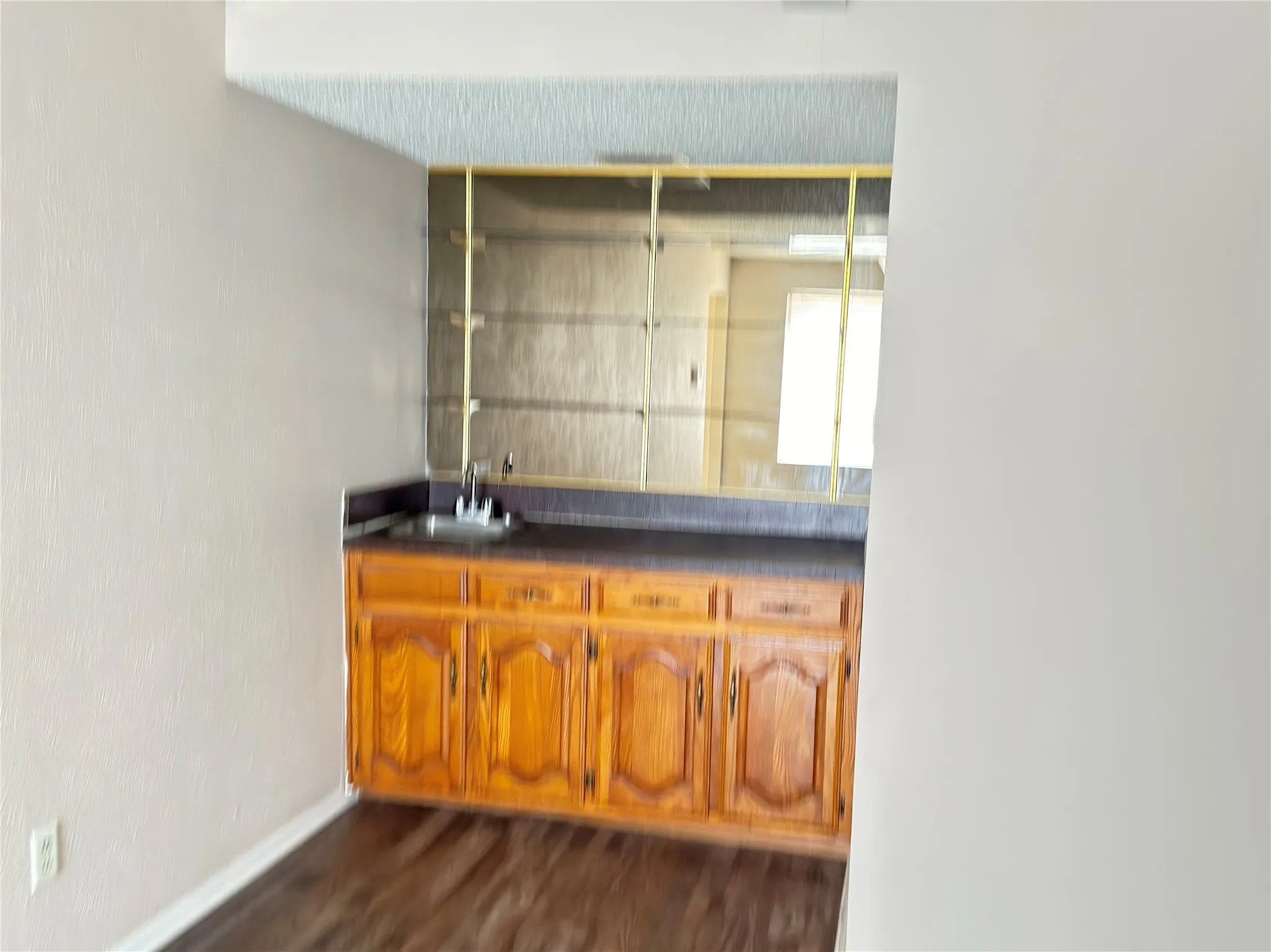 Duplex For Rent in Dallas County , 1444 Pinnacle Peak Drive, De Soto, Texas 75115, 3 Bedroom, 2 Bathroom, 2 Garage spaces, 3,336 Sqft, built in 1979, mls#21340419, Real Estate Agent in De Soto, Homes For Rent in Dallas county, Homes For Rent in De Soto, Realtor in De Soto Texas, Real Estate Brokerage Independent Realty Texas, Luminita Cordes Realtor