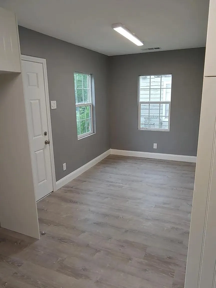 Single Family Residence For Sale in Dallas County , 4421 Cicero Street, Dallas, Texas 75216, 3 Bedrooms, 1 Bathroom, Garage spaces, 1,100 Sqft, built in 1952, Price $225,000, mls#21340428, Real Estate Agent in Dallas, Homes For Sale in Dallas county, Homes For Sale in Dallas, Realtor in Dallas Texas, Real Estate Brokerage Independent Realty Texas, Luminita Cordes Realtor