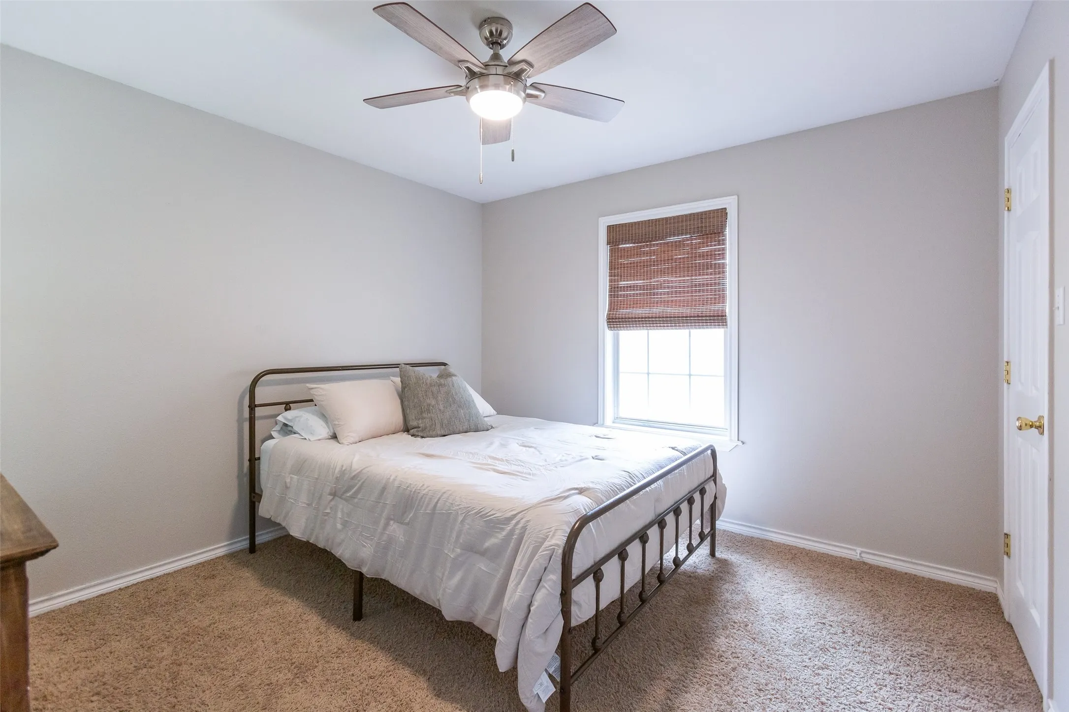 Apartment For Rent in Taylor County , 634 E North 16th Street B, Abilene, Texas 79601, 2 Bedroom, 1 Bathroom, Garage spaces, 794 Sqft, built in 2000, mls#21340410, Real Estate Agent in Abilene, Homes For Rent in Taylor county, Homes For Rent in Abilene, Realtor in Abilene Texas, Real Estate Brokerage Independent Realty Texas, Luminita Cordes Realtor