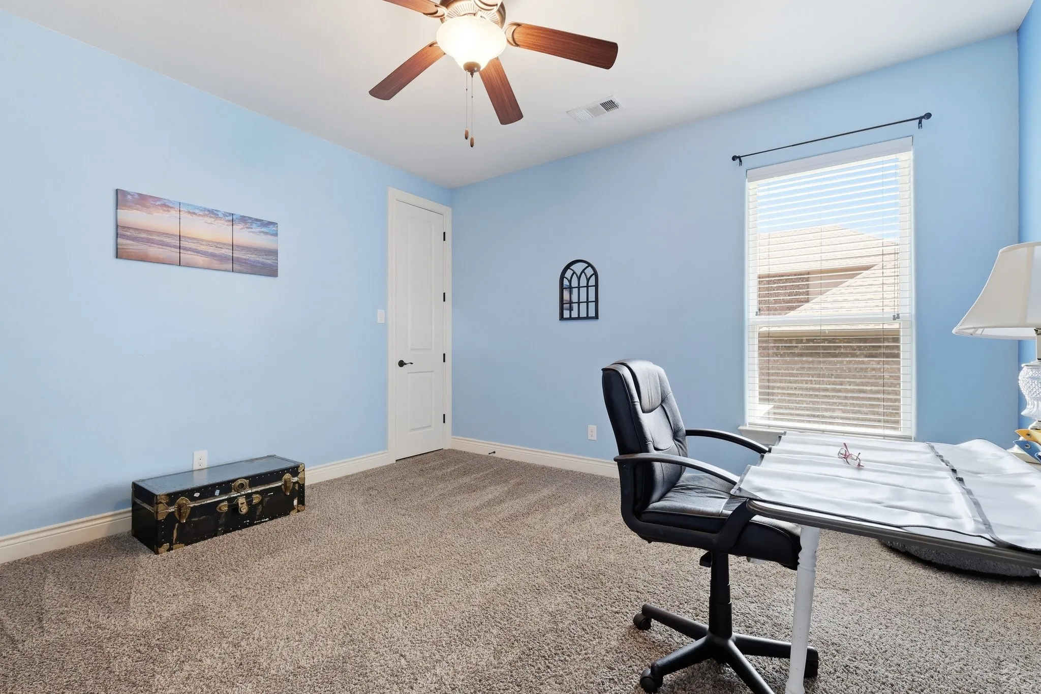 Single Family Residence For Sale in Denton County , 138 Dogwood Drive, Krugerville, Texas 76227, 4 Bedroom, 5 Bathroom, 3 Garage spaces, 4,058 Sqft, built in 2017, mls#21335608, Real Estate Agent in Krugerville, Homes For Sale in Denton county, Homes For Sale in Krugerville, Realtor in Krugerville Texas, Real Estate Brokerage Independent Realty Texas, Luminita Cordes Realtor