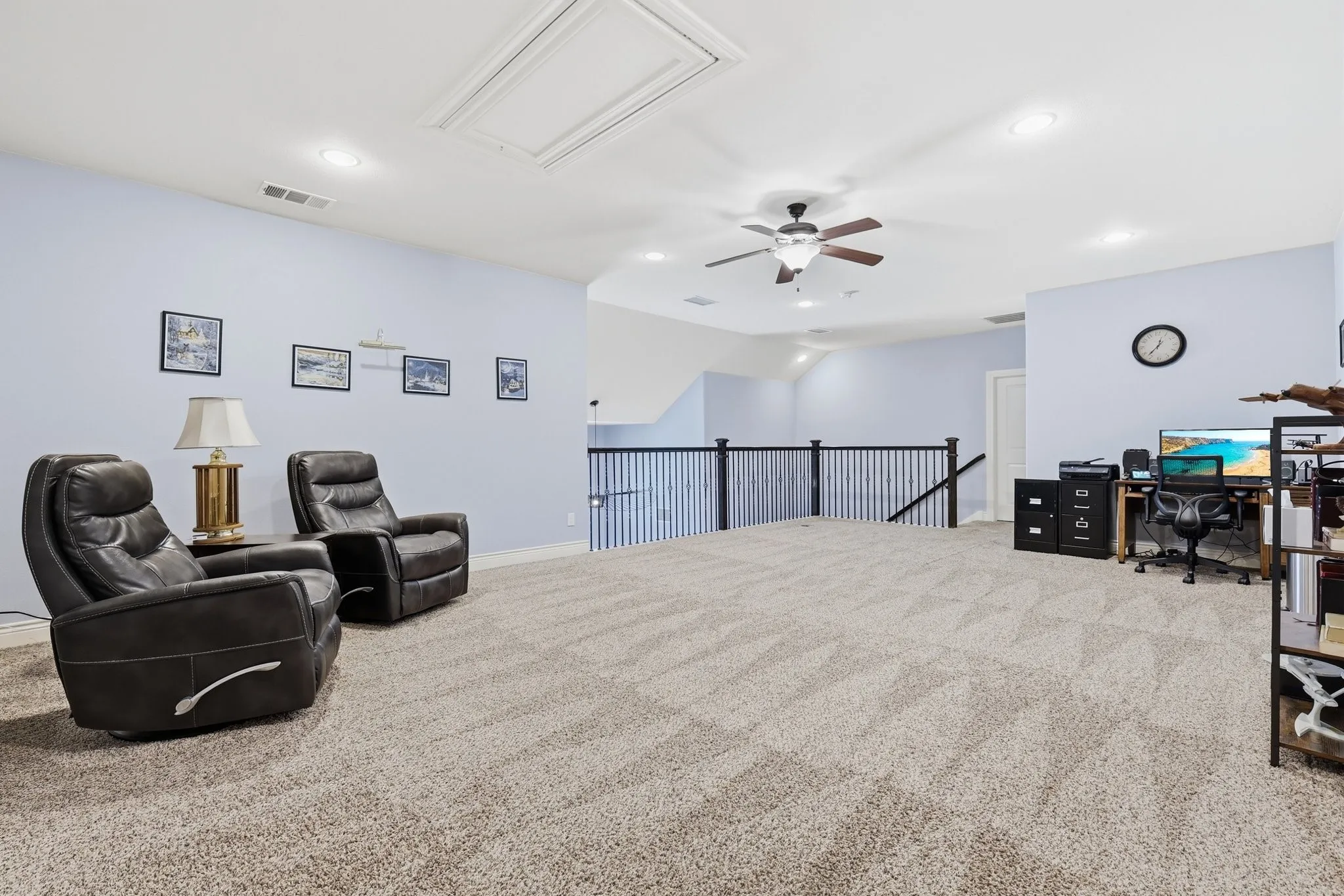 Single Family Residence For Sale in Denton County , 138 Dogwood Drive, Krugerville, Texas 76227, 4 Bedroom, 5 Bathroom, 3 Garage spaces, 4,058 Sqft, built in 2017, mls#21335608, Real Estate Agent in Krugerville, Homes For Sale in Denton county, Homes For Sale in Krugerville, Realtor in Krugerville Texas, Real Estate Brokerage Independent Realty Texas, Luminita Cordes Realtor
