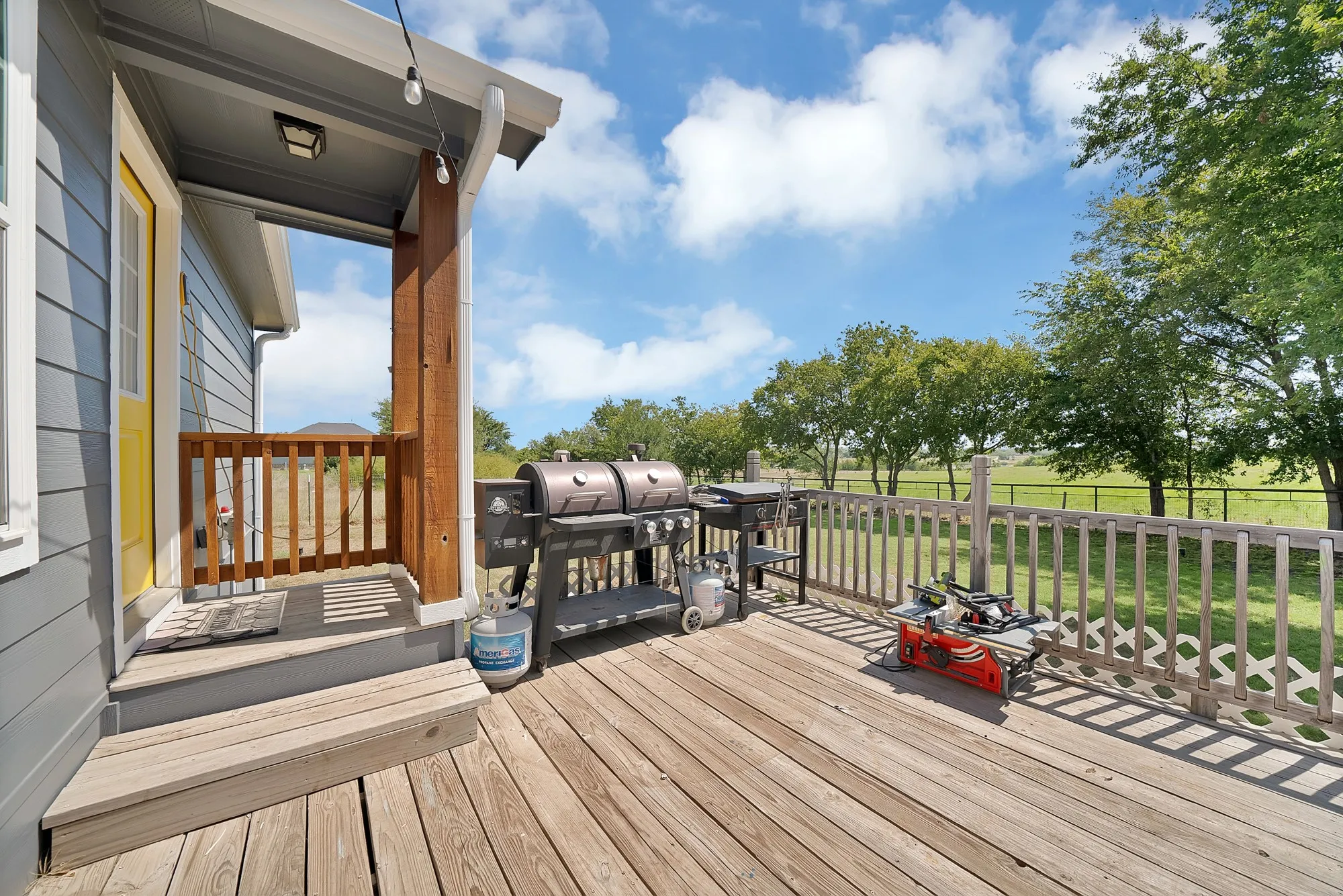 Single Family Residence For Sale in Wise County , 1237 Private Road 4219, Decatur, Texas 76234, 2 Bedroom, 2 Bathroom, 2 Garage spaces, 1,194 Sqft, built in 2020, mls#21339688, Real Estate Agent in Decatur, Homes For Sale in Wise county, Homes For Sale in Decatur, Realtor in Decatur Texas, Real Estate Brokerage Independent Realty Texas, Luminita Cordes Realtor