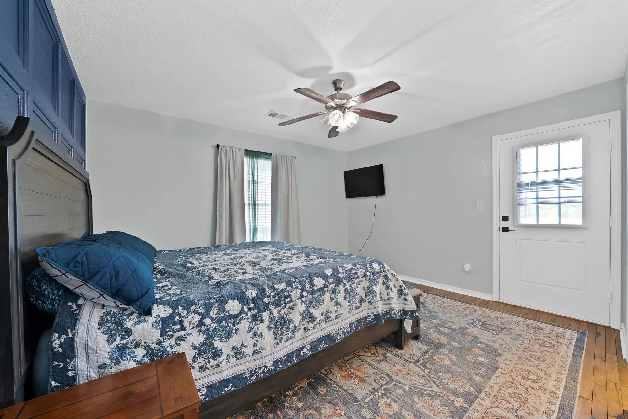 Single Family Residence For Sale in Wise County , 1237 Private Road 4219, Decatur, Texas 76234, 2 Bedroom, 2 Bathroom, 2 Garage spaces, 1,194 Sqft, built in 2020, mls#21339688, Real Estate Agent in Decatur, Homes For Sale in Wise county, Homes For Sale in Decatur, Realtor in Decatur Texas, Real Estate Brokerage Independent Realty Texas, Luminita Cordes Realtor