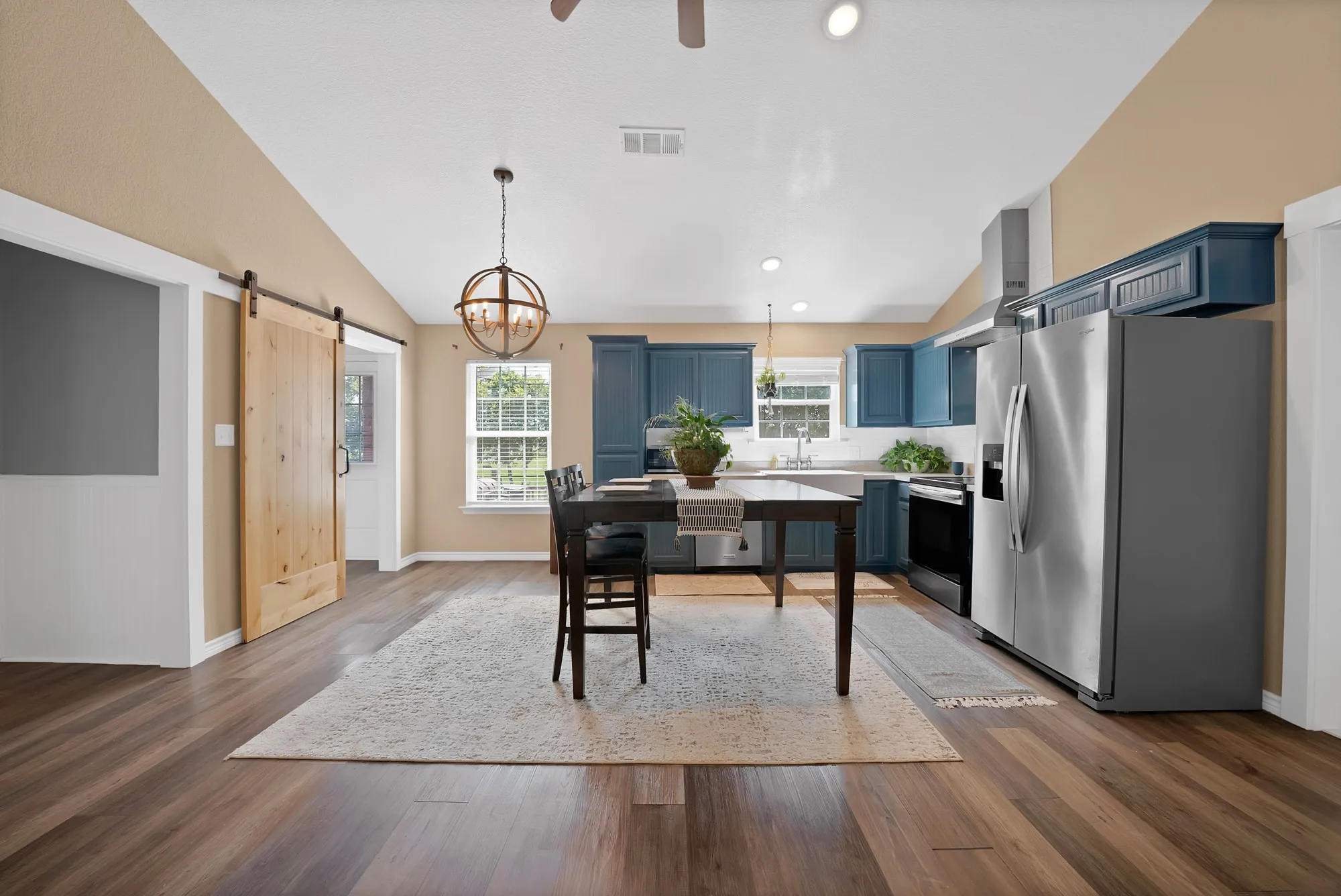 Single Family Residence For Sale in Wise County , 1237 Private Road 4219, Decatur, Texas 76234, 2 Bedroom, 2 Bathroom, 2 Garage spaces, 1,194 Sqft, built in 2020, mls#21339688, Real Estate Agent in Decatur, Homes For Sale in Wise county, Homes For Sale in Decatur, Realtor in Decatur Texas, Real Estate Brokerage Independent Realty Texas, Luminita Cordes Realtor