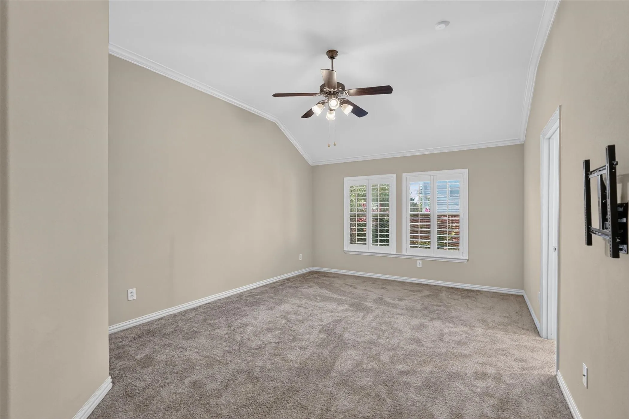 Single Family Residence For Rent in Collin County , 307 Highland Ridge Drive, Wylie, Texas 75098, 3 Bedroom, 2 Bathroom, 2 Garage spaces, 1,975 Sqft, built in 2009, mls#21337350, Real Estate Agent in Wylie, Homes For Rent in Collin county, Homes For Rent in Wylie, Realtor in Wylie Texas, Real Estate Brokerage Independent Realty Texas, Luminita Cordes Realtor