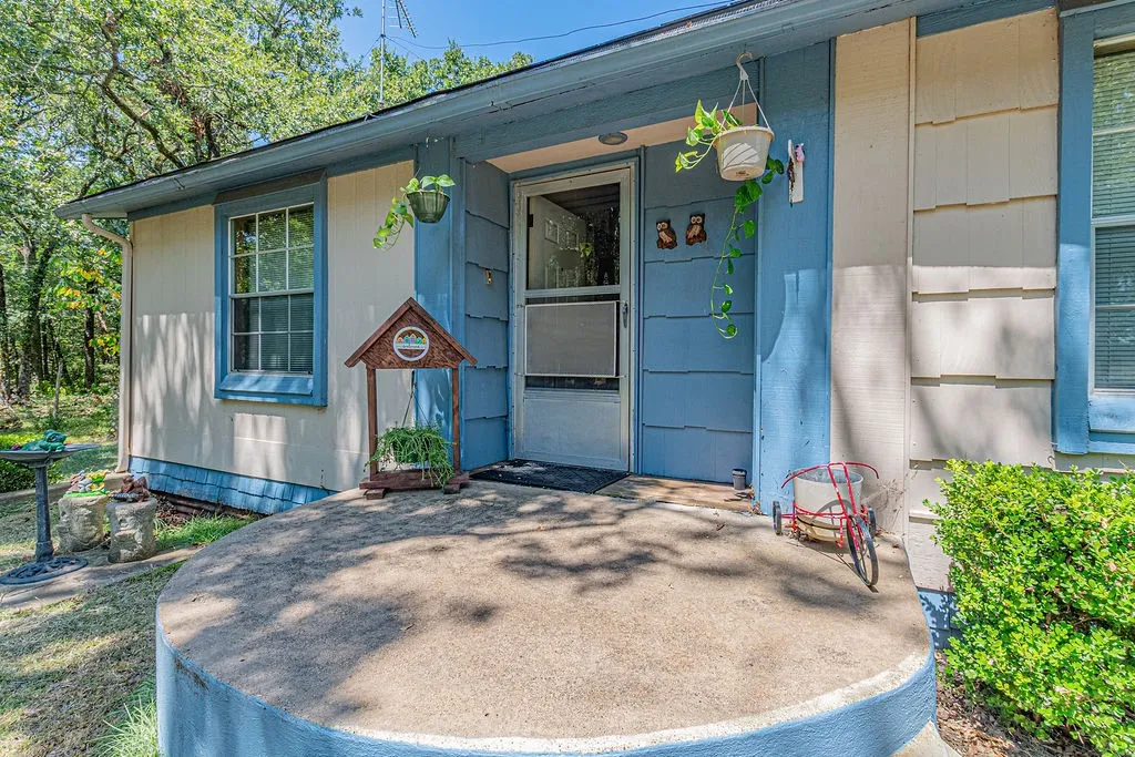 Mobile Home For Sale in Rains County , 6264 State Highway 276, Point, Texas 75472, 3 Bedroom, 2 Bathroom, Garage spaces, 1,568 Sqft, built in 1992, mls#21337008, Real Estate Agent in Point, Homes For Sale in Rains county, Homes For Sale in Point, Realtor in Point Texas, Real Estate Brokerage Independent Realty Texas, Luminita Cordes Realtor
