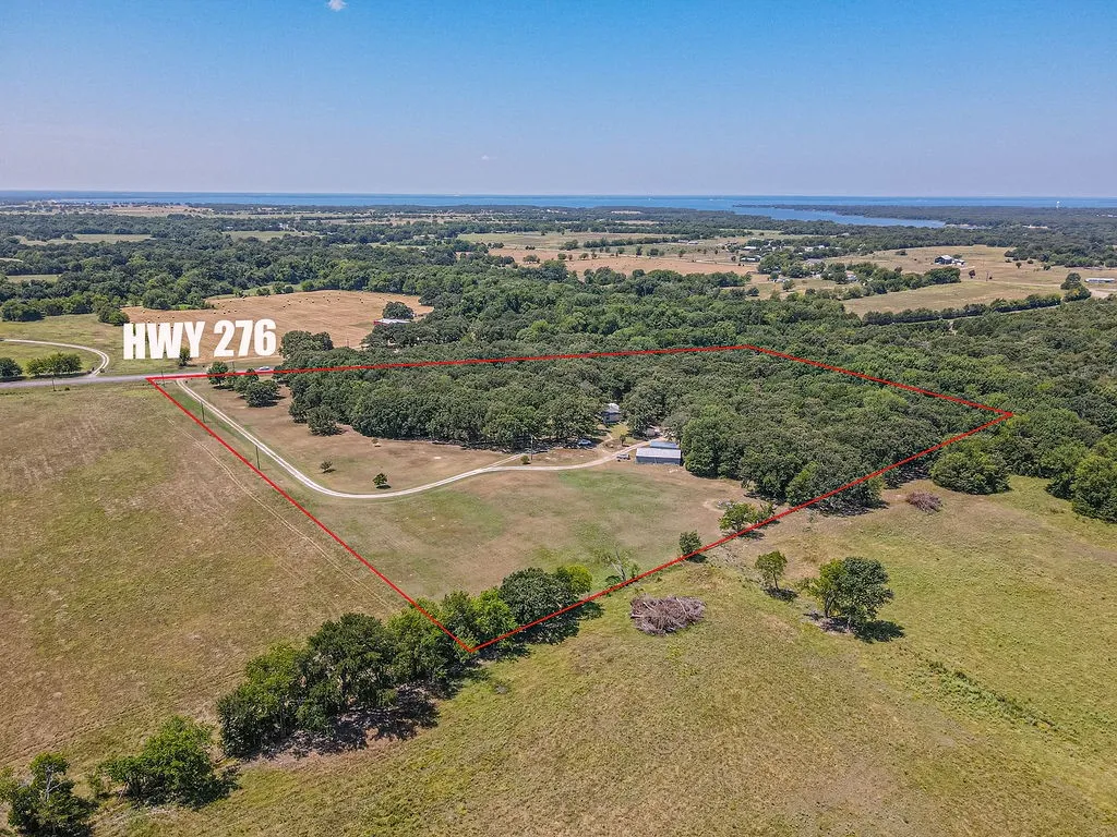 Mobile Home For Sale in Rains County , 6264 State Highway 276, Point, Texas 75472, 3 Bedroom, 2 Bathroom, Garage spaces, 1,568 Sqft, built in 1992, mls#21337008, Real Estate Agent in Point, Homes For Sale in Rains county, Homes For Sale in Point, Realtor in Point Texas, Real Estate Brokerage Independent Realty Texas, Luminita Cordes Realtor