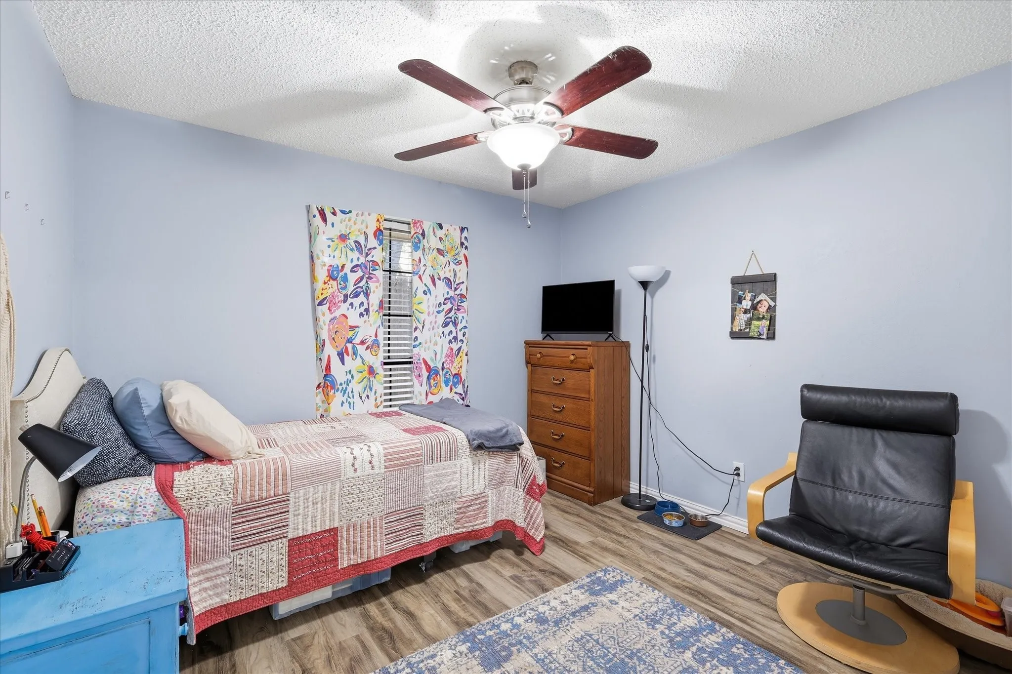 Single Family Residence For Sale in Denton County , 3213 Brooke Street, Denton, Texas 76207, 3 Bedroom, 2 Bathroom, 2 Garage spaces, 1,495 Sqft, built in 1985, mls#21340158, Real Estate Agent in Denton, Homes For Sale in Denton county, Homes For Sale in Denton, Realtor in Denton Texas, Real Estate Brokerage Independent Realty Texas, Luminita Cordes Realtor