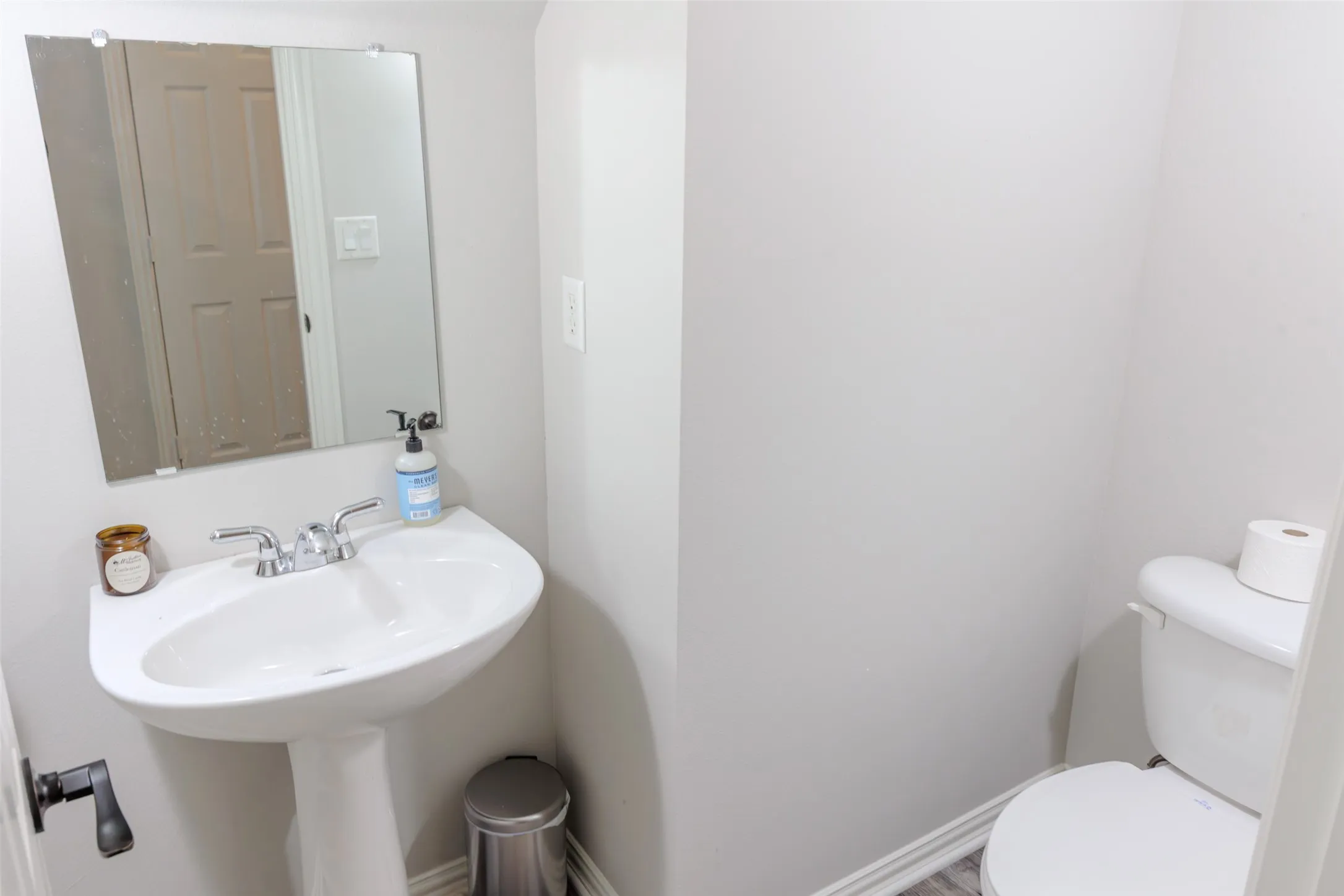 Townhouse For Sale in Wise County , 230 Greathouse Village, Decatur, Texas 76234, 2 Bedroom, 3 Bathroom, 2 Garage spaces, 1,594 Sqft, built in 2006, mls#21333234, Real Estate Agent in Decatur, Homes For Sale in Wise county, Homes For Sale in Decatur, Realtor in Decatur Texas, Real Estate Brokerage Independent Realty Texas, Luminita Cordes Realtor