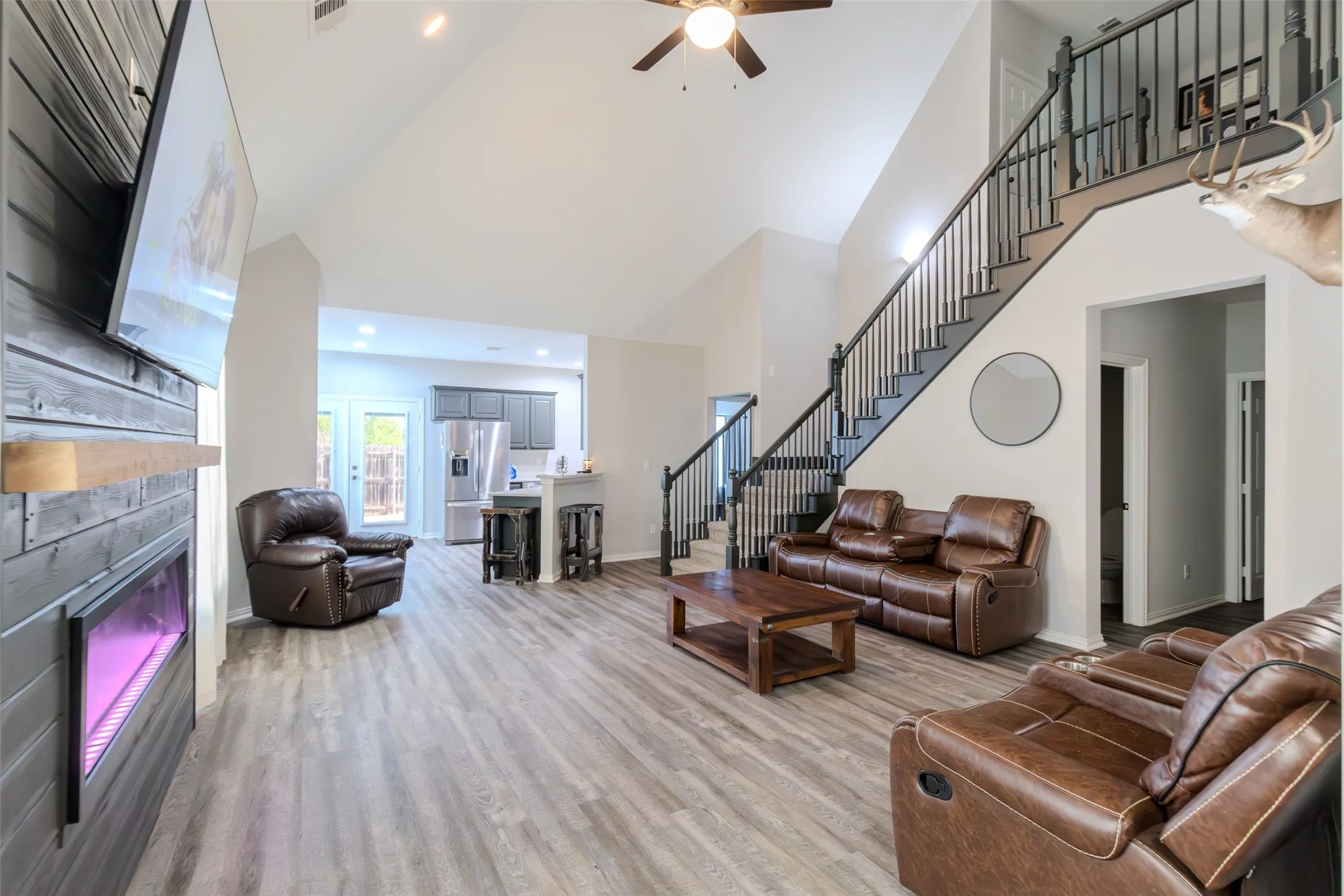 Townhouse For Sale in Wise County , 230 Greathouse Village, Decatur, Texas 76234, 2 Bedroom, 3 Bathroom, 2 Garage spaces, 1,594 Sqft, built in 2006, mls#21333234, Real Estate Agent in Decatur, Homes For Sale in Wise county, Homes For Sale in Decatur, Realtor in Decatur Texas, Real Estate Brokerage Independent Realty Texas, Luminita Cordes Realtor