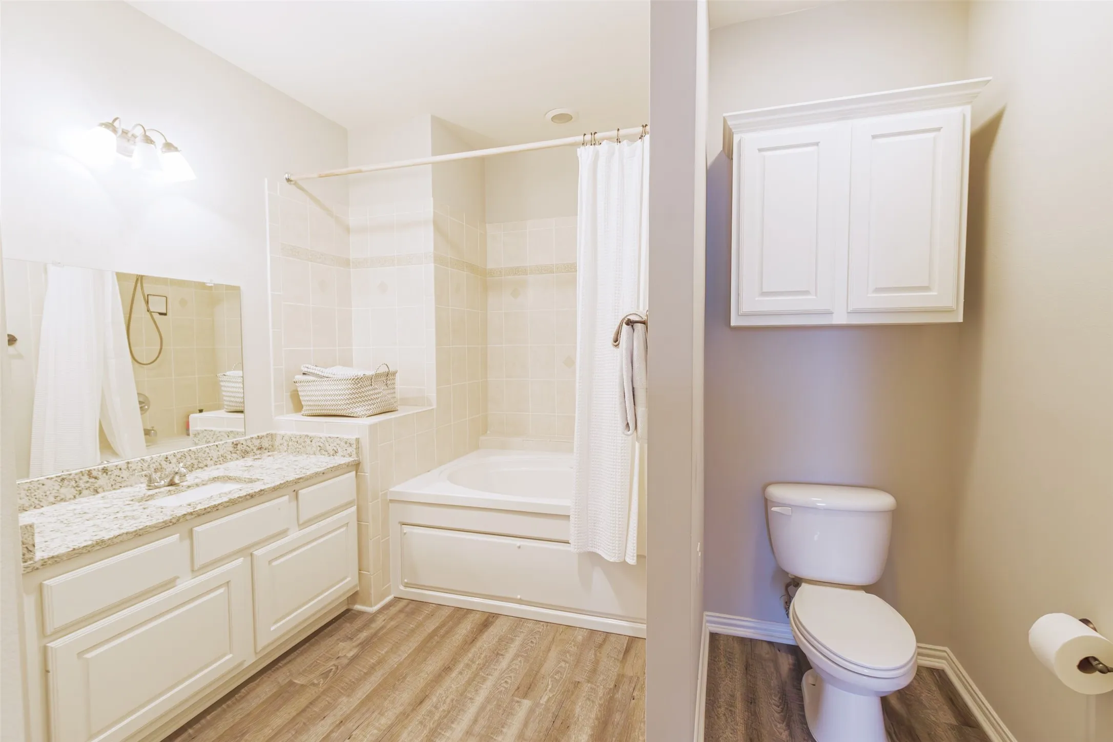 Townhouse For Sale in Wise County , 230 Greathouse Village, Decatur, Texas 76234, 2 Bedroom, 3 Bathroom, 2 Garage spaces, 1,594 Sqft, built in 2006, mls#21333234, Real Estate Agent in Decatur, Homes For Sale in Wise county, Homes For Sale in Decatur, Realtor in Decatur Texas, Real Estate Brokerage Independent Realty Texas, Luminita Cordes Realtor