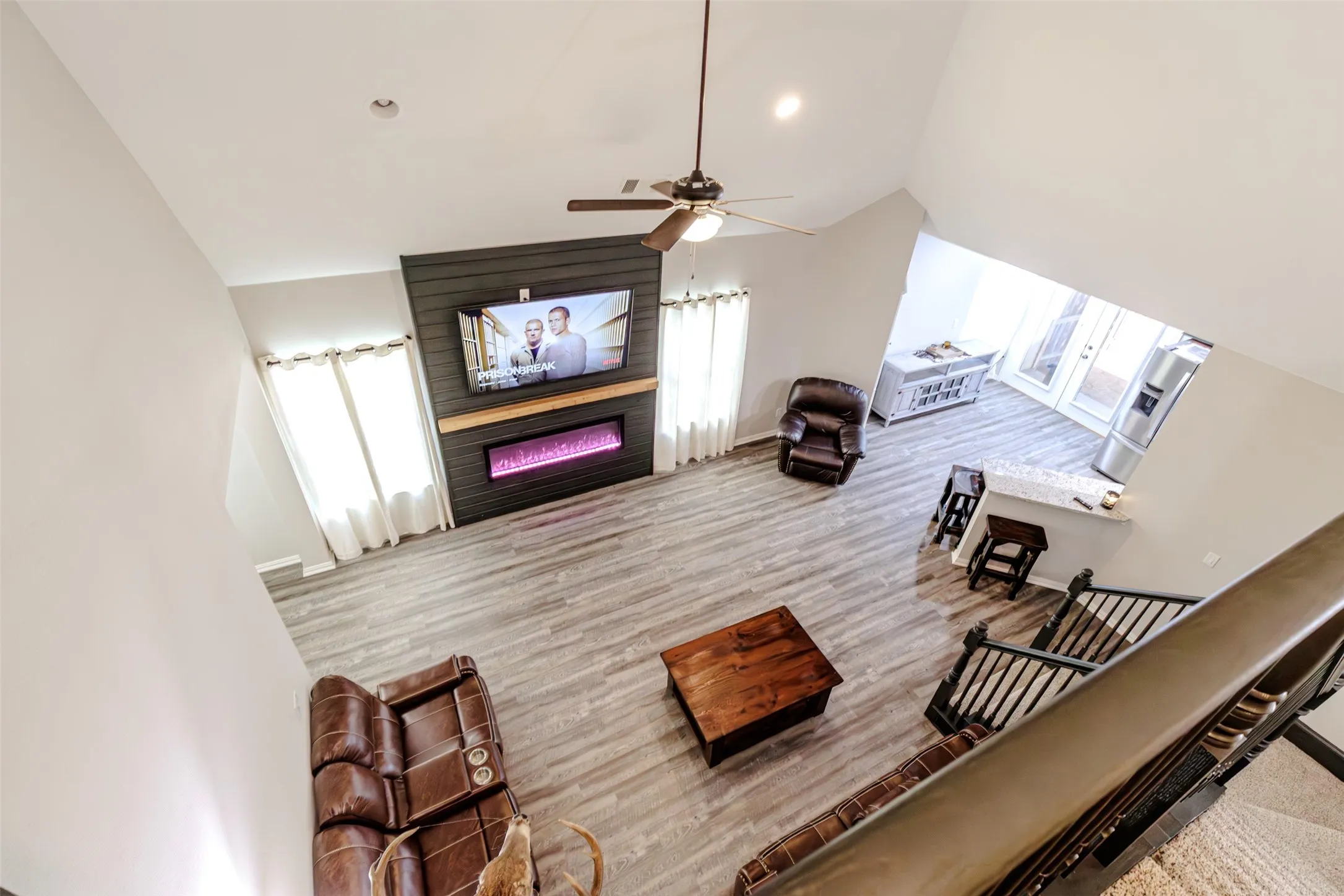 Townhouse For Sale in Wise County , 230 Greathouse Village, Decatur, Texas 76234, 2 Bedroom, 3 Bathroom, 2 Garage spaces, 1,594 Sqft, built in 2006, mls#21333234, Real Estate Agent in Decatur, Homes For Sale in Wise county, Homes For Sale in Decatur, Realtor in Decatur Texas, Real Estate Brokerage Independent Realty Texas, Luminita Cordes Realtor