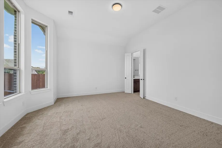 Single Family Residence For Sale in Grayson County , 516 Stallion Lane, Van Alstyne, Texas 75495, 4 Bedroom, 4 Bathroom, 3 Garage spaces, 2,822 Sqft, built in 2026, mls#21340066, Real Estate Agent in Van Alstyne, Homes For Sale in Grayson county, Homes For Sale in Van Alstyne, Realtor in Van Alstyne Texas, Real Estate Brokerage Independent Realty Texas, Luminita Cordes Realtor