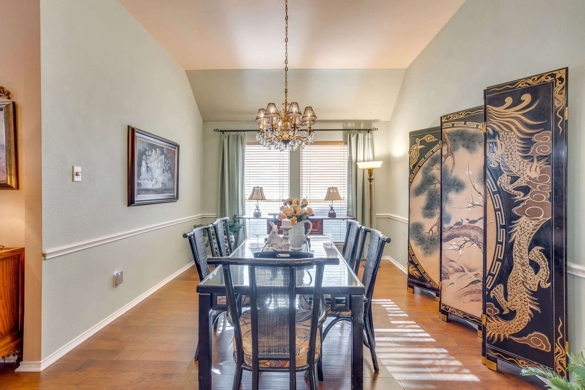 Single Family Residence For Sale in Tarrant County , 6904 Spring Valley Way, Fort Worth, Texas 76132, 3 Bedroom, 2 Bathroom, 2 Garage spaces, 1,787 Sqft, built in 1998, mls#21339358, Real Estate Agent in Fort Worth, Homes For Sale in Tarrant county, Homes For Sale in Fort Worth, Realtor in Fort Worth Texas, Real Estate Brokerage Independent Realty Texas, Luminita Cordes Realtor