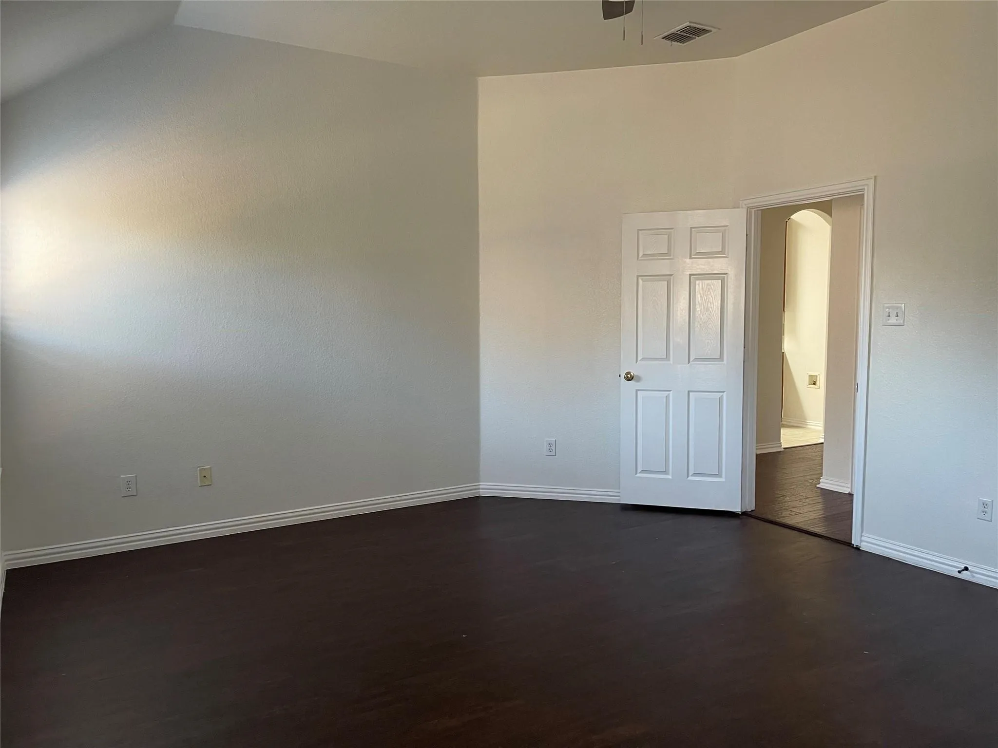 Single Family Residence For Rent in Denton County , 3046 Morning Star Drive, Little Elm, Texas 75068, 4 Bedrooms, 2 Bathrooms, 2 Garage spaces, 2,518 Sqft, built in 2006, Price $2,725, mls#21340447, Real Estate Agent in Little Elm, Homes For Rent in Denton county, Homes For Rent in Little Elm, Realtor in Little Elm Texas, Real Estate Brokerage Independent Realty Texas, Luminita Cordes Realtor