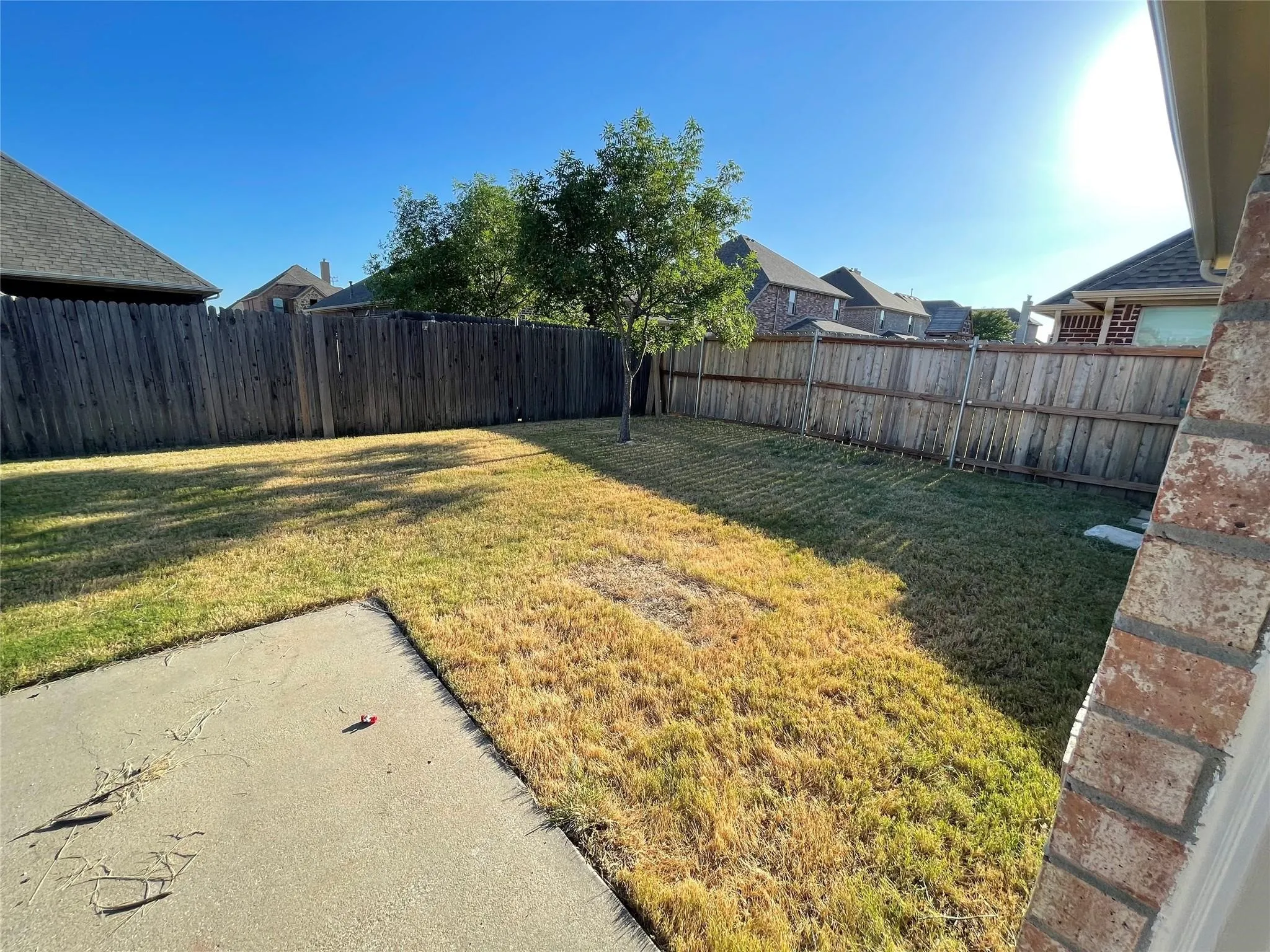 Single Family Residence For Rent in Denton County , 3046 Morning Star Drive, Little Elm, Texas 75068, 4 Bedrooms, 2 Bathrooms, 2 Garage spaces, 2,518 Sqft, built in 2006, Price $2,725, mls#21340447, Real Estate Agent in Little Elm, Homes For Rent in Denton county, Homes For Rent in Little Elm, Realtor in Little Elm Texas, Real Estate Brokerage Independent Realty Texas, Luminita Cordes Realtor