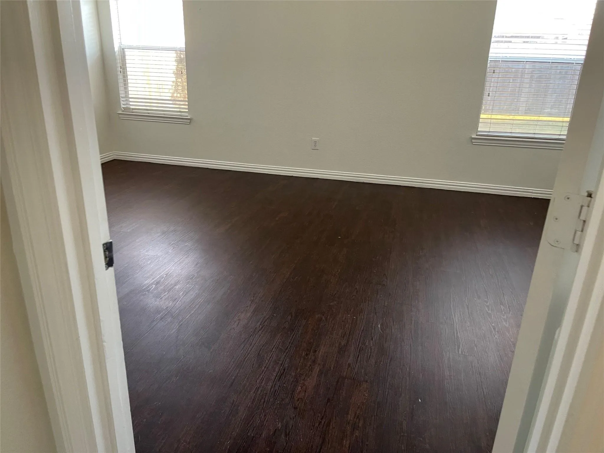 Single Family Residence For Rent in Denton County , 3046 Morning Star Drive, Little Elm, Texas 75068, 4 Bedrooms, 2 Bathrooms, 2 Garage spaces, 2,518 Sqft, built in 2006, Price $2,725, mls#21340447, Real Estate Agent in Little Elm, Homes For Rent in Denton county, Homes For Rent in Little Elm, Realtor in Little Elm Texas, Real Estate Brokerage Independent Realty Texas, Luminita Cordes Realtor