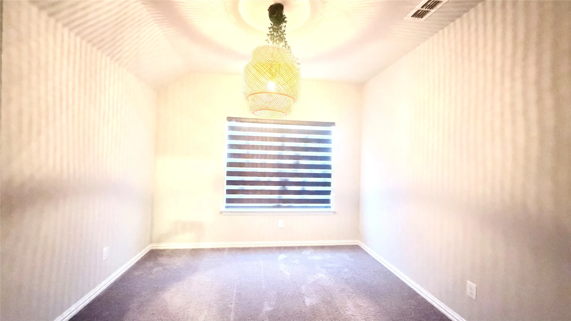 Single Family Residence For Sale in Denton County , 2808 Bird Creek Court, Little Elm, Texas 75068, 4 Bedroom, 3 Bathroom, 2 Garage spaces, 2,691 Sqft, built in 2017, mls#21339041, Real Estate Agent in Little Elm, Homes For Sale in Denton county, Homes For Sale in Little Elm, Realtor in Little Elm Texas, Real Estate Brokerage Independent Realty Texas, Luminita Cordes Realtor