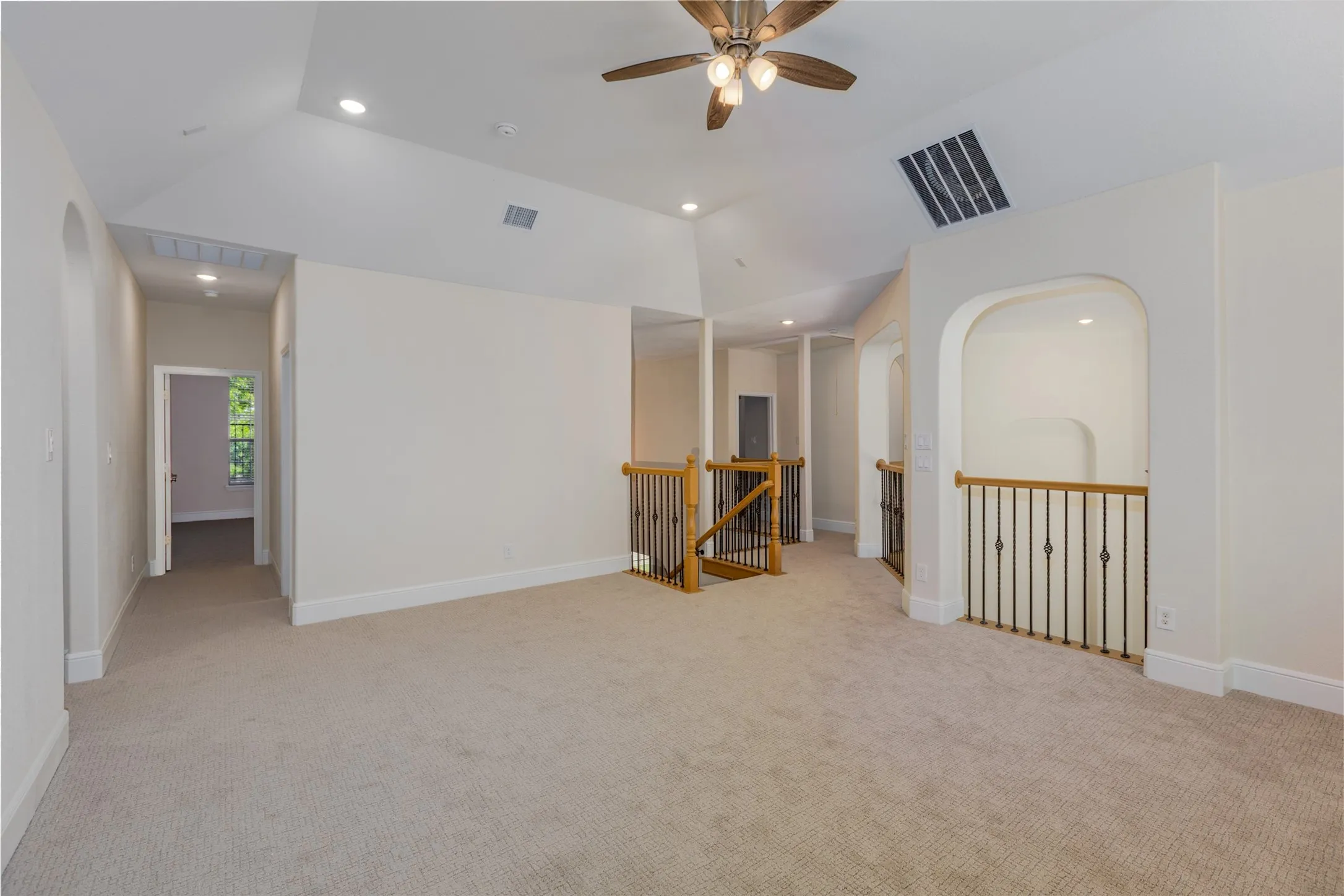 2nd floor living room