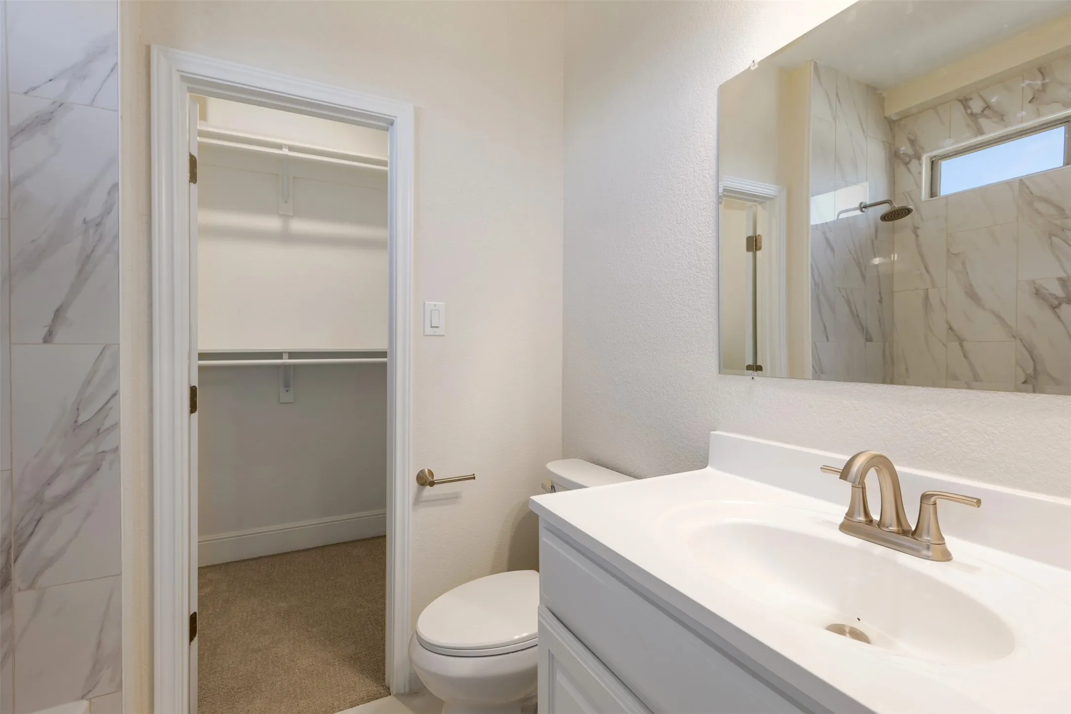 Single Family Residence For Rent in Denton County , 4112 Barona Drive, Carrollton, Texas 75010, 4 Bedroom, 4 Bathroom, 2 Garage spaces, 4,012 Sqft, built in 2009, mls#21340249, Real Estate Agent in Carrollton, Homes For Rent in Denton county, Homes For Rent in Carrollton, Realtor in Carrollton Texas, Real Estate Brokerage Independent Realty Texas, Luminita Cordes Realtor