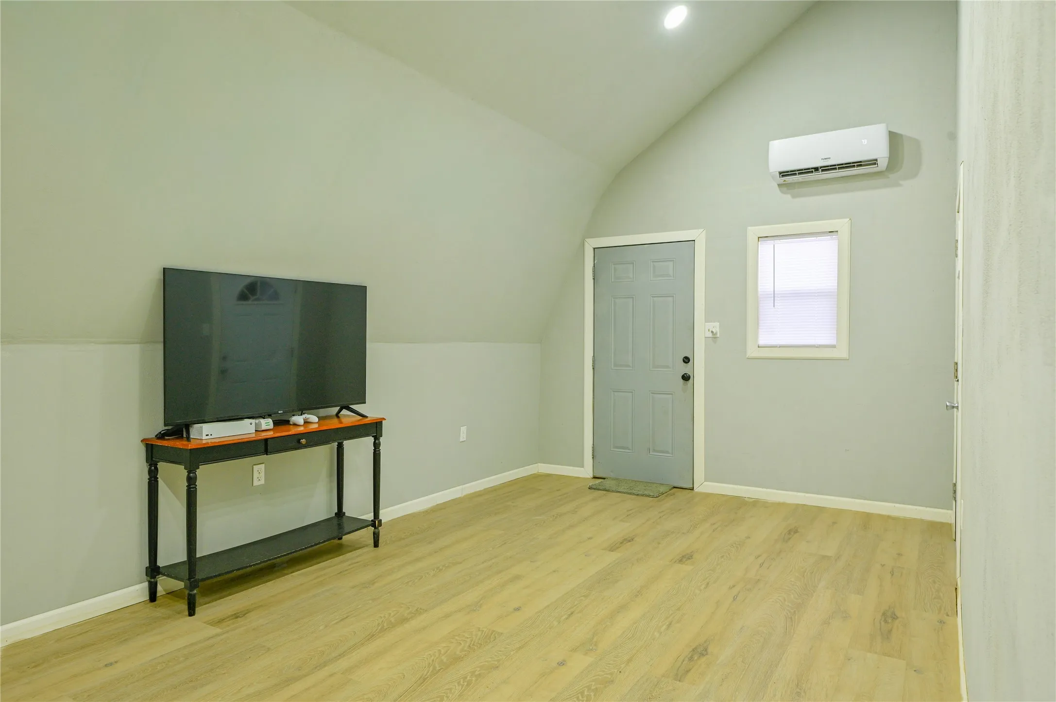 Farm For Sale in Bosque County , 2275 County Road 4185, Meridian, Texas 76665, 1 Bedroom, 1 Bathroom, Garage spaces, 1,200 Sqft, built in 2020, Price $295,000, mls#21340463, Real Estate Agent in Meridian, Homes For Sale in Bosque county, Homes For Sale in Meridian, Realtor in Meridian Texas, Real Estate Brokerage Independent Realty Texas, Luminita Cordes Realtor