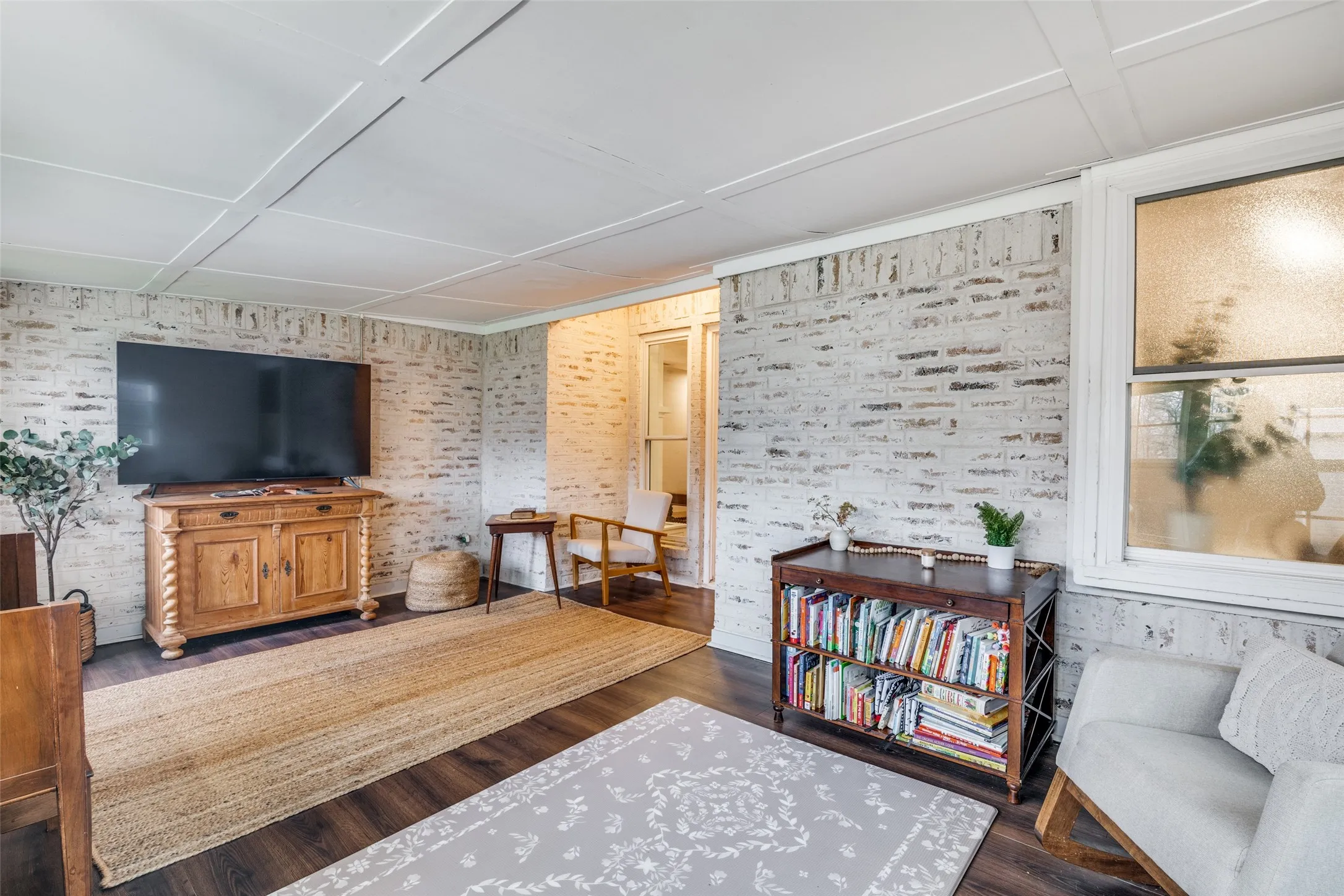 Single Family Residence For Sale in Collin County , 708 Stoneybrook Drive, Wylie, Texas 75098, 3 Bedroom, 2 Bathroom, 2 Garage spaces, 1,700 Sqft, built in 1986, mls#21340465, Real Estate Agent in Wylie, Homes For Sale in Collin county, Homes For Sale in Wylie, Realtor in Wylie Texas, Real Estate Brokerage Independent Realty Texas, Luminita Cordes Realtor