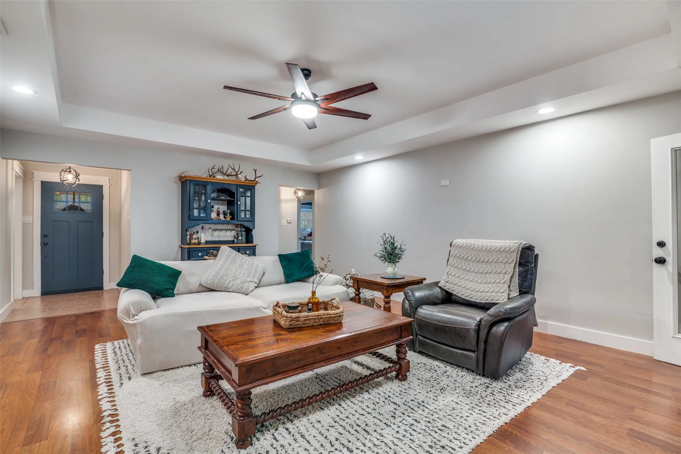 Single Family Residence For Sale in Collin County , 708 Stoneybrook Drive, Wylie, Texas 75098, 3 Bedroom, 2 Bathroom, 2 Garage spaces, 1,700 Sqft, built in 1986, mls#21340465, Real Estate Agent in Wylie, Homes For Sale in Collin county, Homes For Sale in Wylie, Realtor in Wylie Texas, Real Estate Brokerage Independent Realty Texas, Luminita Cordes Realtor