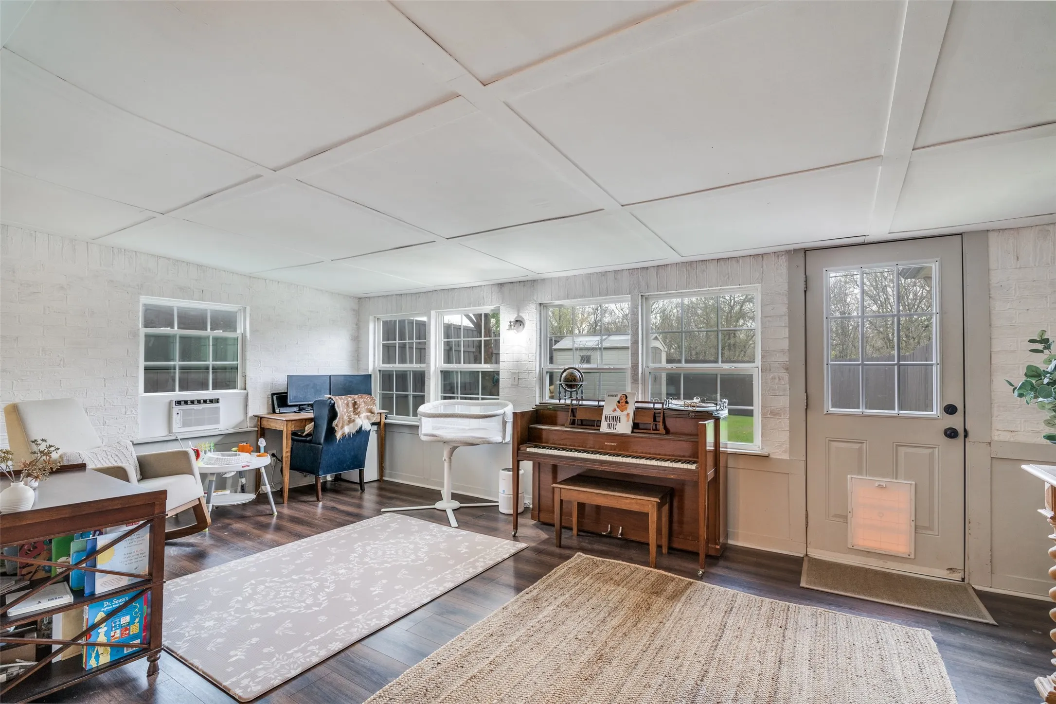 Single Family Residence For Sale in Collin County , 708 Stoneybrook Drive, Wylie, Texas 75098, 3 Bedroom, 2 Bathroom, 2 Garage spaces, 1,700 Sqft, built in 1986, mls#21340465, Real Estate Agent in Wylie, Homes For Sale in Collin county, Homes For Sale in Wylie, Realtor in Wylie Texas, Real Estate Brokerage Independent Realty Texas, Luminita Cordes Realtor