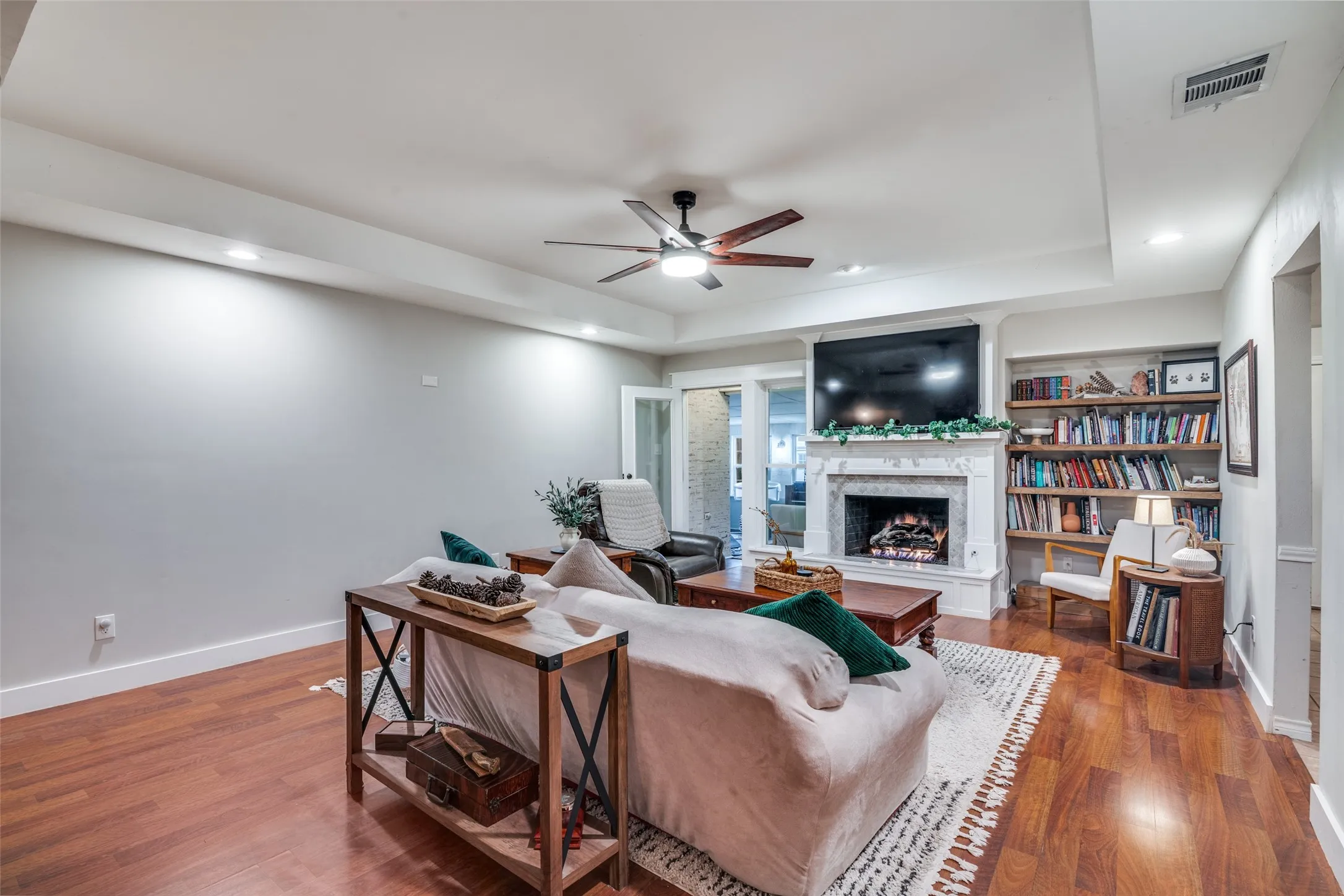 Single Family Residence For Sale in Collin County , 708 Stoneybrook Drive, Wylie, Texas 75098, 3 Bedroom, 2 Bathroom, 2 Garage spaces, 1,700 Sqft, built in 1986, mls#21340465, Real Estate Agent in Wylie, Homes For Sale in Collin county, Homes For Sale in Wylie, Realtor in Wylie Texas, Real Estate Brokerage Independent Realty Texas, Luminita Cordes Realtor