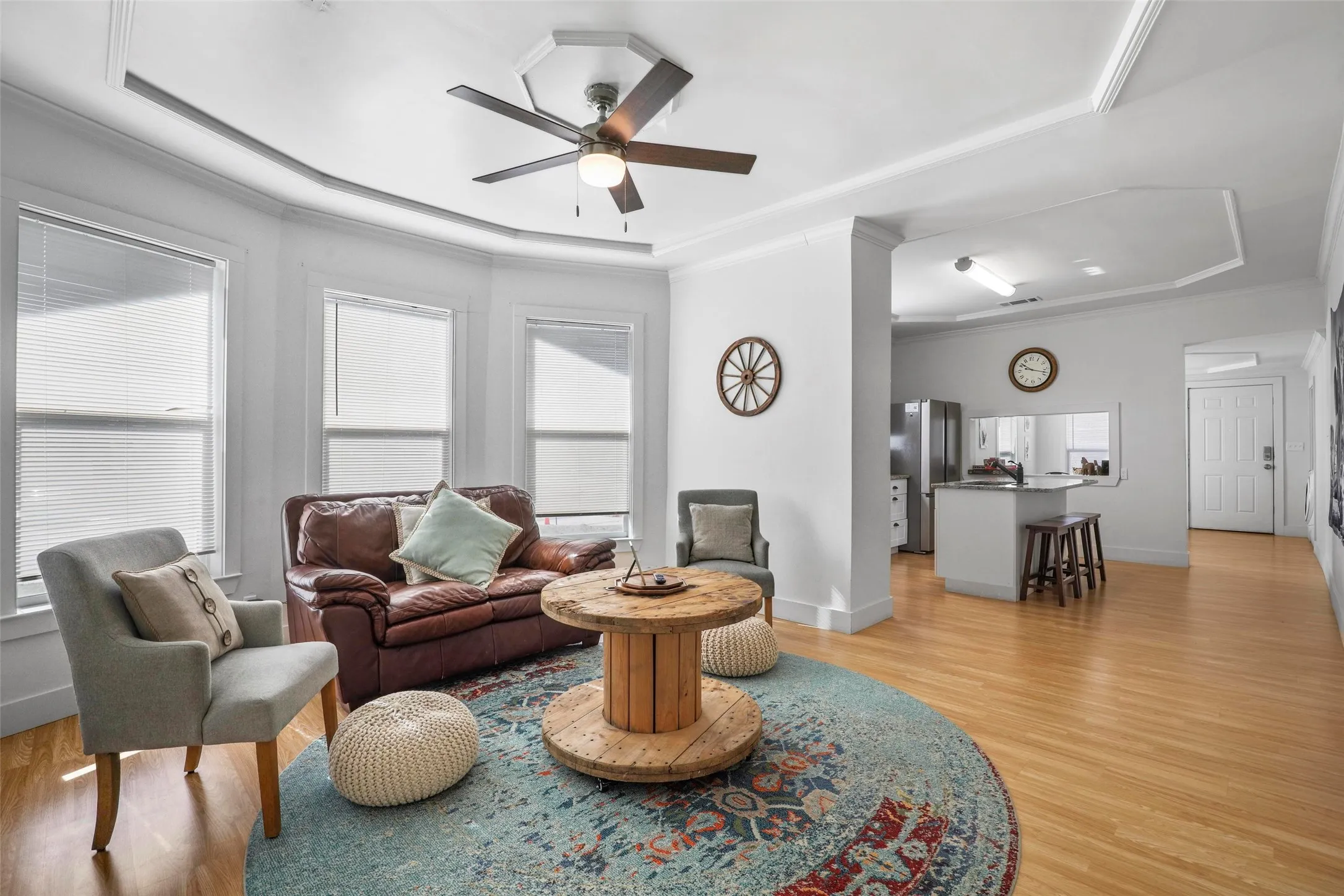Single Family Residence For Sale in Tarrant County , 1501 Lagonda Avenue, Fort Worth, Texas 76164, 3 Bedroom, 2 Bathroom, Garage spaces, 1,373 Sqft, built in 1910, mls#21340472, Real Estate Agent in Fort Worth, Homes For Sale in Tarrant county, Homes For Sale in Fort Worth, Realtor in Fort Worth Texas, Real Estate Brokerage Independent Realty Texas, Luminita Cordes Realtor