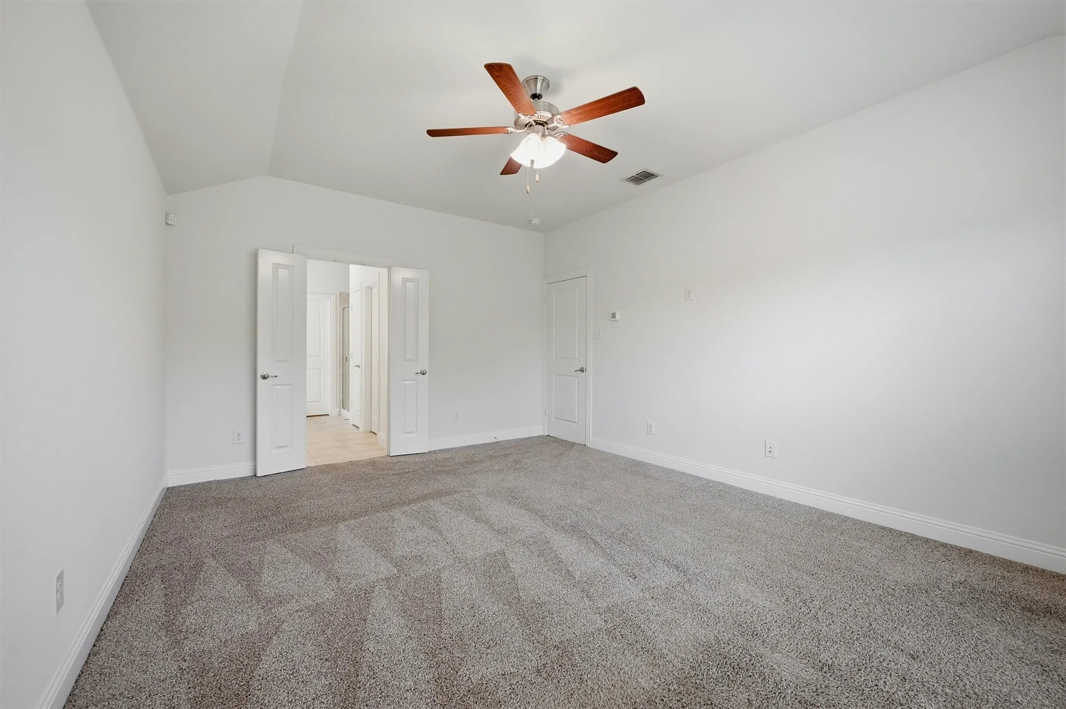Single Family Residence For Sale in Collin County , 1217 Gibson Drive, Melissa, Texas 75454, 3 Bedroom, 2 Bathroom, 2 Garage spaces, 1,873 Sqft, built in 2019, mls#21339453, Real Estate Agent in Melissa, Homes For Sale in Collin county, Homes For Sale in Melissa, Realtor in Melissa Texas, Real Estate Brokerage Independent Realty Texas, Luminita Cordes Realtor
