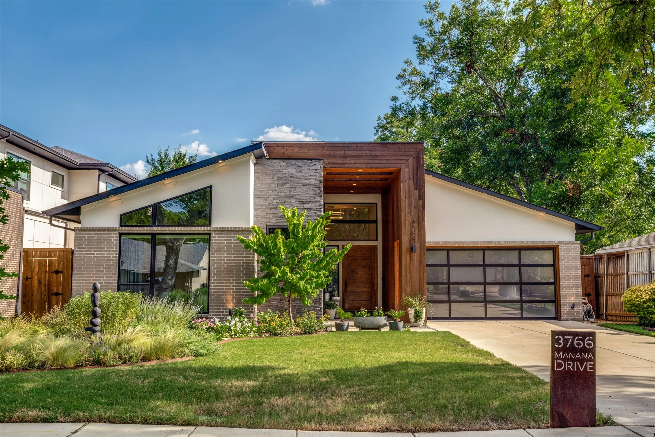 Highly sought one story modern home in Midway Hollow. 3 bedrooms, 3 bath and an office. Close to multiple highways and Love Field.