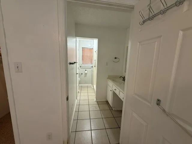 Single Family Residence For Sale in Delta County , 131 SE 7th Street, Cooper, Texas 75432, 3 Bedroom, 2 Bathroom, Garage spaces, 1,665 Sqft, built in 1989, mls#21339478, Real Estate Agent in Cooper, Homes For Sale in Delta county, Homes For Sale in Cooper, Realtor in Cooper Texas, Real Estate Brokerage Independent Realty Texas, Luminita Cordes Realtor