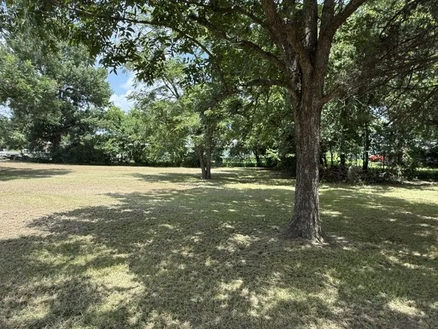 Single Family Residence For Sale in Delta County , 131 SE 7th Street, Cooper, Texas 75432, 3 Bedroom, 2 Bathroom, Garage spaces, 1,665 Sqft, built in 1989, mls#21339478, Real Estate Agent in Cooper, Homes For Sale in Delta county, Homes For Sale in Cooper, Realtor in Cooper Texas, Real Estate Brokerage Independent Realty Texas, Luminita Cordes Realtor