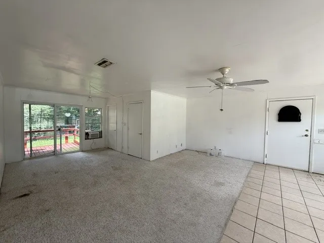 Single Family Residence For Sale in Delta County , 131 SE 7th Street, Cooper, Texas 75432, 3 Bedroom, 2 Bathroom, Garage spaces, 1,665 Sqft, built in 1989, mls#21339478, Real Estate Agent in Cooper, Homes For Sale in Delta county, Homes For Sale in Cooper, Realtor in Cooper Texas, Real Estate Brokerage Independent Realty Texas, Luminita Cordes Realtor