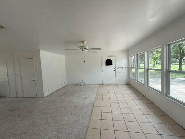 Single Family Residence For Sale in Delta County , 131 SE 7th Street, Cooper, Texas 75432, 3 Bedroom, 2 Bathroom, Garage spaces, 1,665 Sqft, built in 1989, mls#21339478, Real Estate Agent in Cooper, Homes For Sale in Delta county, Homes For Sale in Cooper, Realtor in Cooper Texas, Real Estate Brokerage Independent Realty Texas, Luminita Cordes Realtor