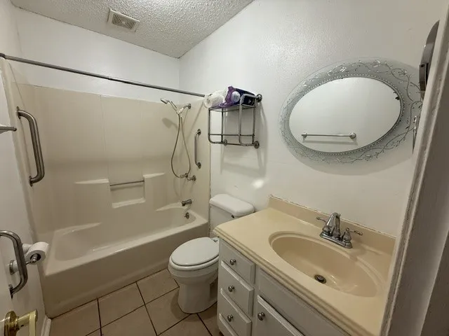 Single Family Residence For Sale in Delta County , 131 SE 7th Street, Cooper, Texas 75432, 3 Bedroom, 2 Bathroom, Garage spaces, 1,665 Sqft, built in 1989, mls#21339478, Real Estate Agent in Cooper, Homes For Sale in Delta county, Homes For Sale in Cooper, Realtor in Cooper Texas, Real Estate Brokerage Independent Realty Texas, Luminita Cordes Realtor