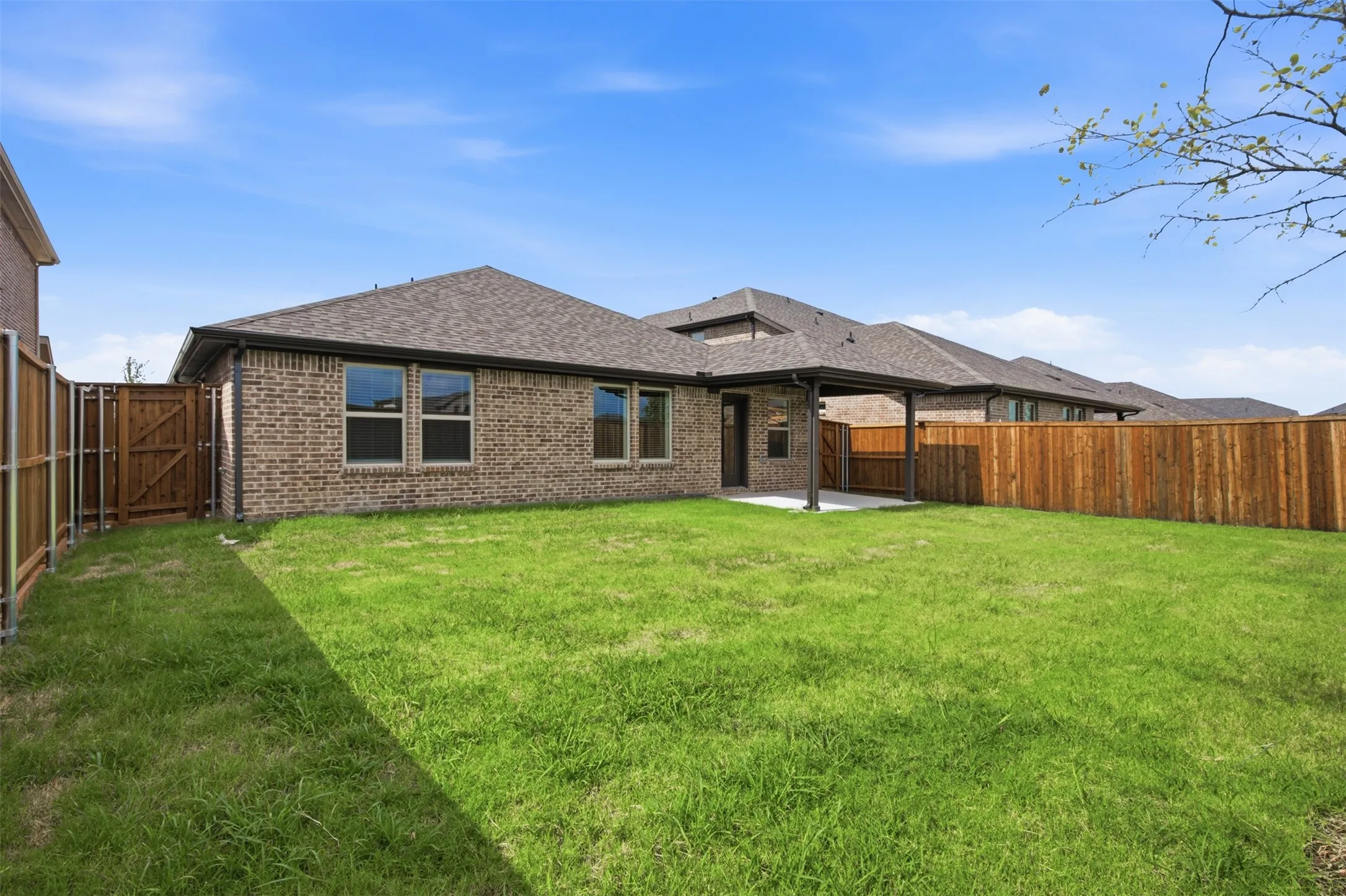 Single Family Residence For Rent in Denton County , 825 Birdie Drive, Little Elm, Texas 75068, 3 Bedroom, 2 Bathroom, 2 Garage spaces, 1,518 Sqft, built in 2026, mls#21340438, Real Estate Agent in Little Elm, Homes For Rent in Denton county, Homes For Rent in Little Elm, Realtor in Little Elm Texas, Real Estate Brokerage Independent Realty Texas, Luminita Cordes Realtor