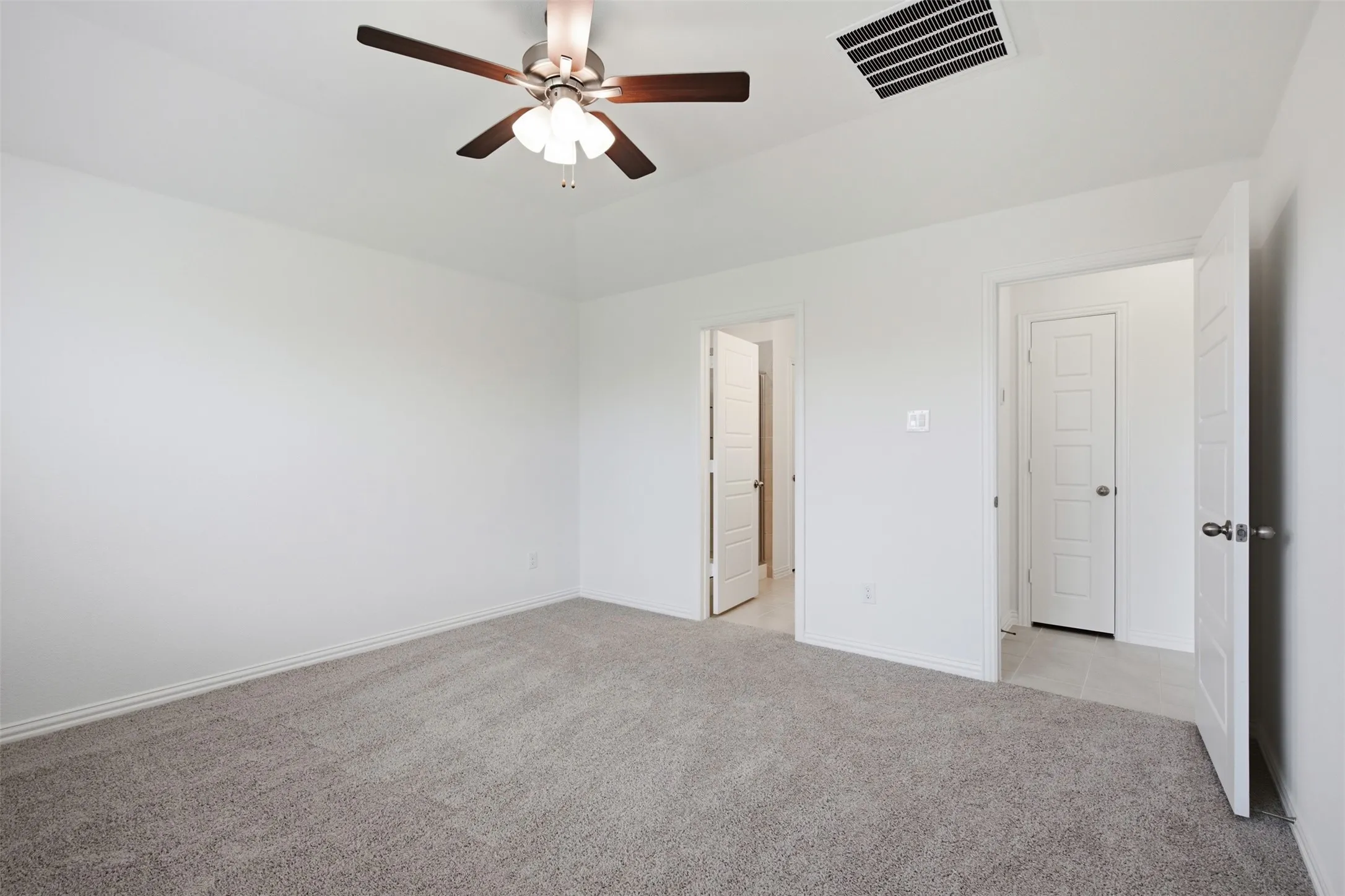 Single Family Residence For Rent in Denton County , 825 Birdie Drive, Little Elm, Texas 75068, 3 Bedroom, 2 Bathroom, 2 Garage spaces, 1,518 Sqft, built in 2026, mls#21340438, Real Estate Agent in Little Elm, Homes For Rent in Denton county, Homes For Rent in Little Elm, Realtor in Little Elm Texas, Real Estate Brokerage Independent Realty Texas, Luminita Cordes Realtor