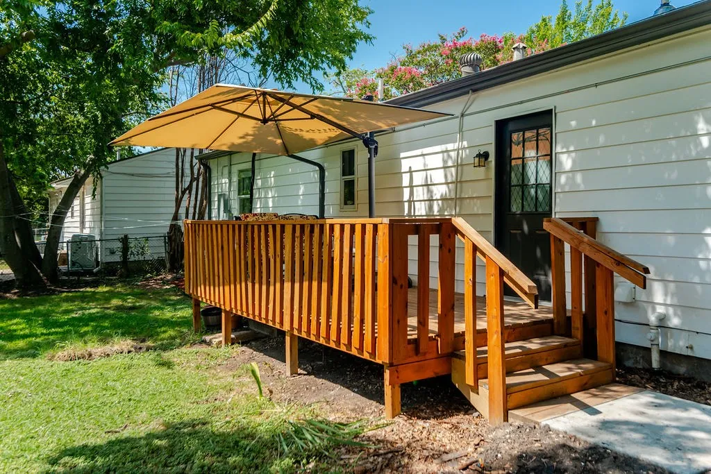 Single Family Residence For Sale in Dallas County , 2705 Brockbank Drive, Irving, Texas 75062, 3 Bedroom, 1 Bathroom, Garage spaces, 1,072 Sqft, built in 1953, mls#21339988, Real Estate Agent in Irving, Homes For Sale in Dallas county, Homes For Sale in Irving, Realtor in Irving Texas, Real Estate Brokerage Independent Realty Texas, Luminita Cordes Realtor