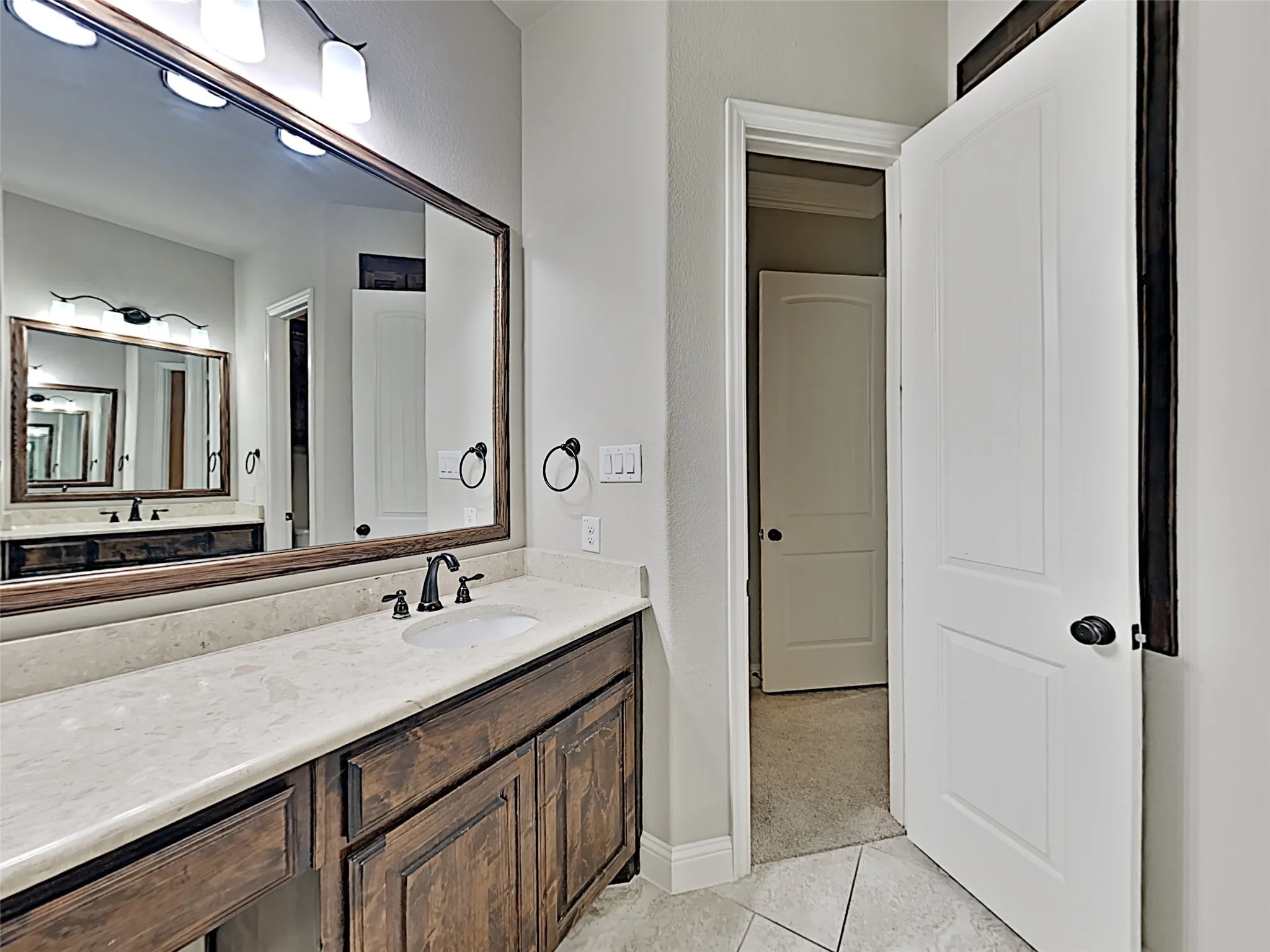 Single Family Residence For Rent in Tarrant County , 7017 Benjamin Way, Colleyville, Texas 76034, 4 Bedroom, 4 Bathroom, 3 Garage spaces, 3,501 Sqft, built in 2015, mls#21340358, Real Estate Agent in Colleyville, Homes For Rent in Tarrant county, Homes For Rent in Colleyville, Realtor in Colleyville Texas, Real Estate Brokerage Independent Realty Texas, Luminita Cordes Realtor