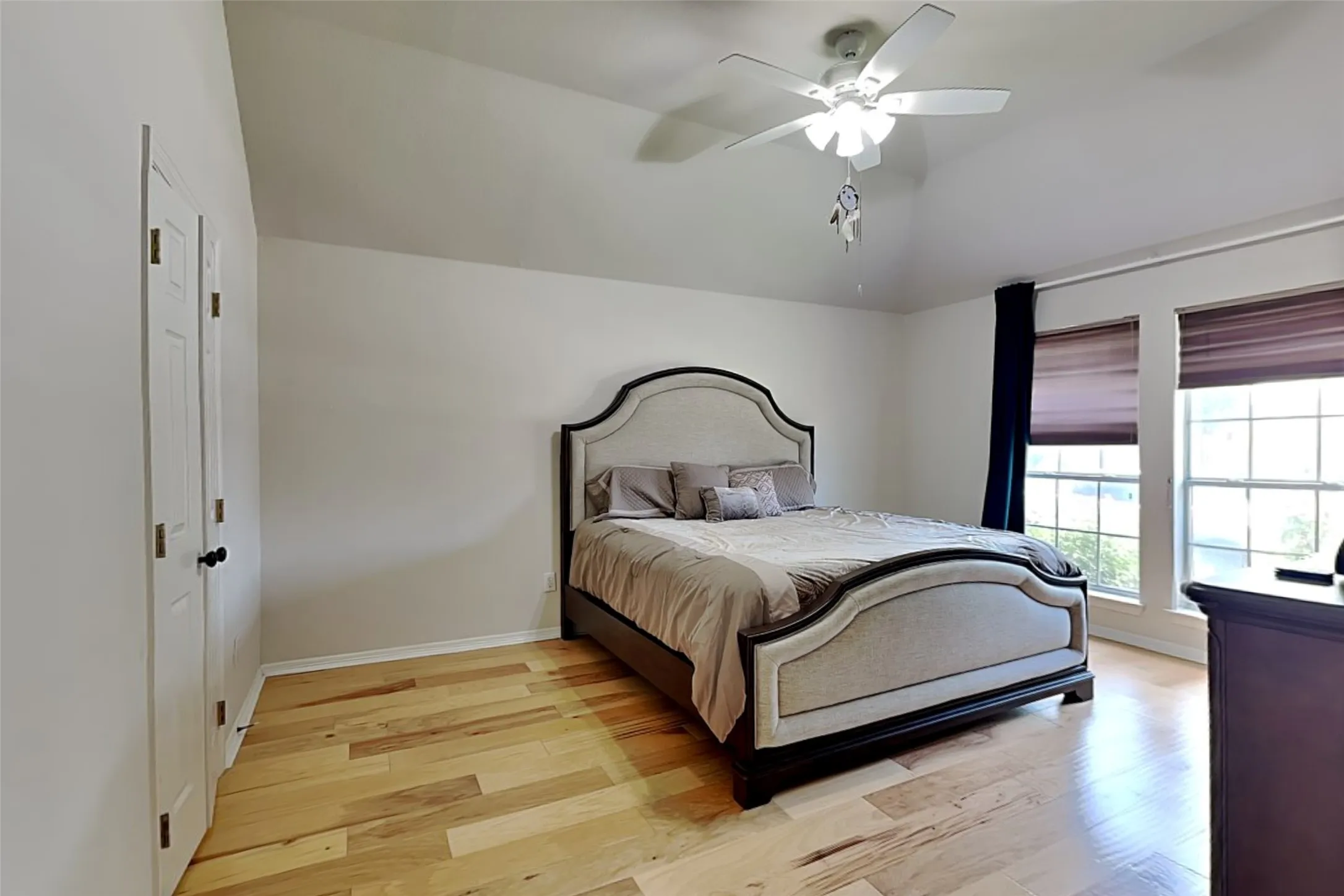 Single Family Residence For Rent in Denton County , 1716 Alpine Drive, Carrollton, Texas 75007, 3 Bedroom, 2 Bathroom, 2 Garage spaces, 2,021 Sqft, built in 1998, mls#21340357, Real Estate Agent in Carrollton, Homes For Rent in Denton county, Homes For Rent in Carrollton, Realtor in Carrollton Texas, Real Estate Brokerage Independent Realty Texas, Luminita Cordes Realtor