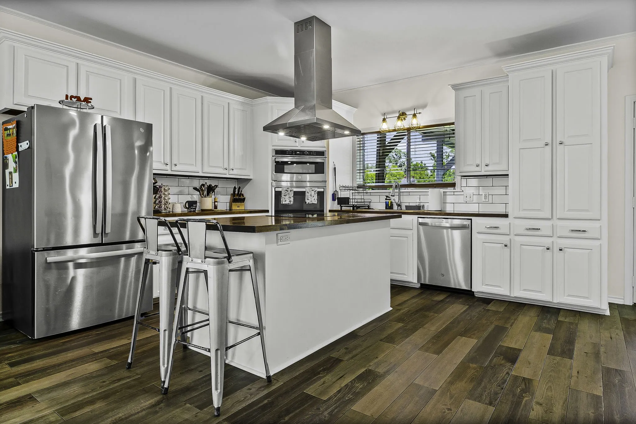 Single Family Residence For Sale in Anderson County , 804 AN County Road 164, Elkhart, Texas 75839, 4 Bedroom, 3 Bathroom, 1 Garage spaces, 2,730 Sqft, built in 2003, mls#21336942, Real Estate Agent in Elkhart, Homes For Sale in Anderson county, Homes For Sale in Elkhart, Realtor in Elkhart Texas, Real Estate Brokerage Independent Realty Texas, Luminita Cordes Realtor