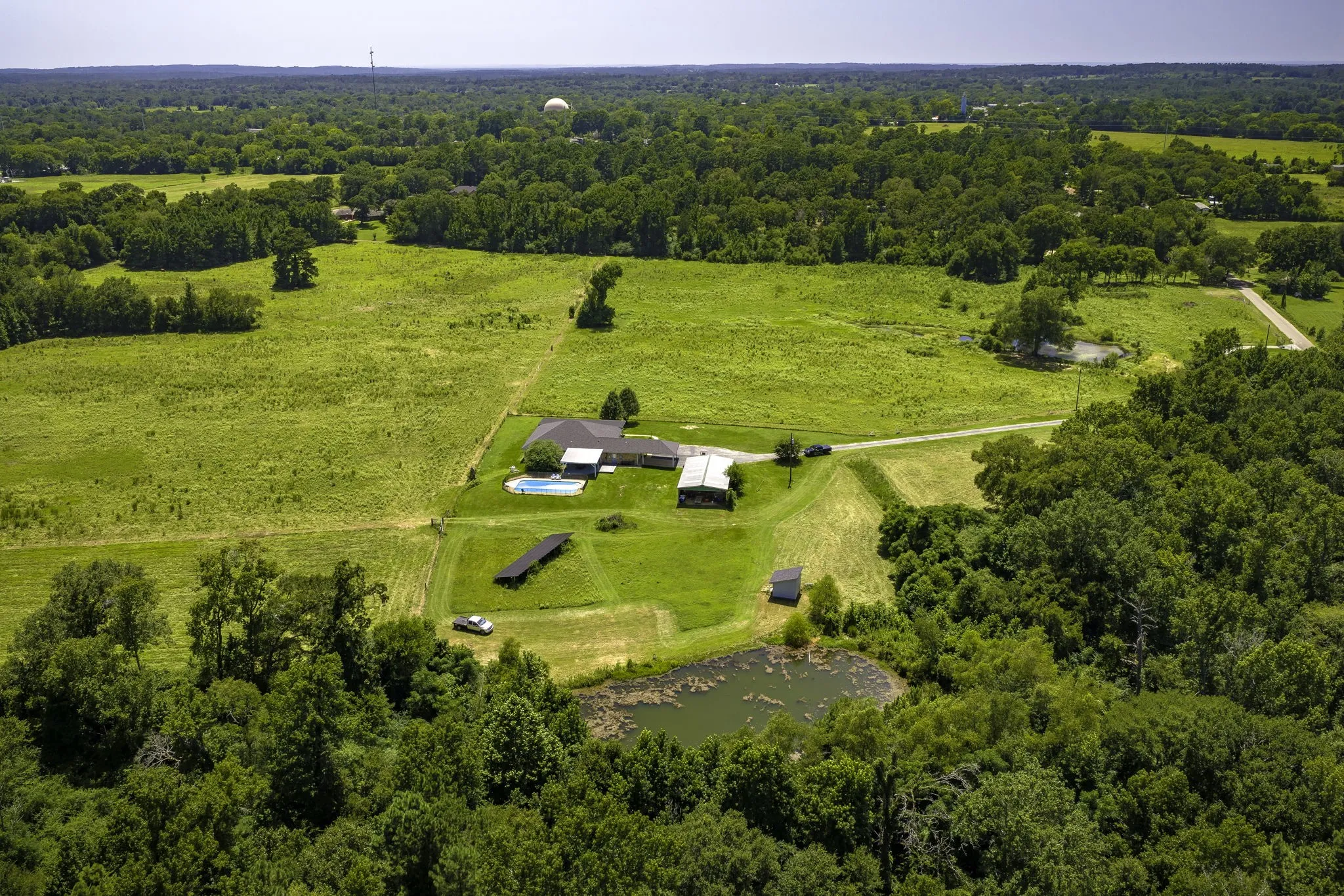 Single Family Residence For Sale in Anderson County , 804 AN County Road 164, Elkhart, Texas 75839, 4 Bedroom, 3 Bathroom, 1 Garage spaces, 2,730 Sqft, built in 2003, mls#21336942, Real Estate Agent in Elkhart, Homes For Sale in Anderson county, Homes For Sale in Elkhart, Realtor in Elkhart Texas, Real Estate Brokerage Independent Realty Texas, Luminita Cordes Realtor