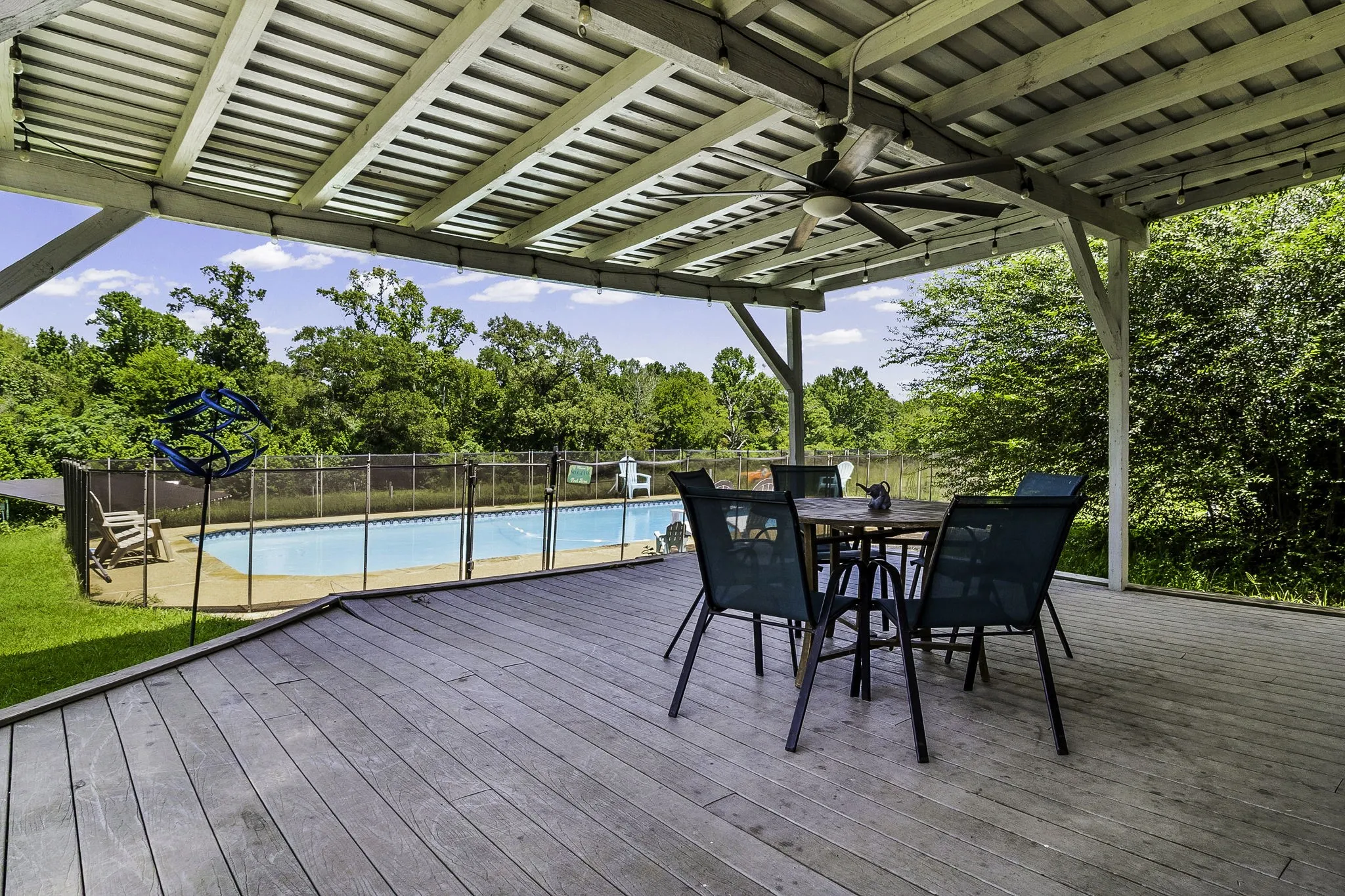 Single Family Residence For Sale in Anderson County , 804 AN County Road 164, Elkhart, Texas 75839, 4 Bedroom, 3 Bathroom, 1 Garage spaces, 2,730 Sqft, built in 2003, mls#21336942, Real Estate Agent in Elkhart, Homes For Sale in Anderson county, Homes For Sale in Elkhart, Realtor in Elkhart Texas, Real Estate Brokerage Independent Realty Texas, Luminita Cordes Realtor