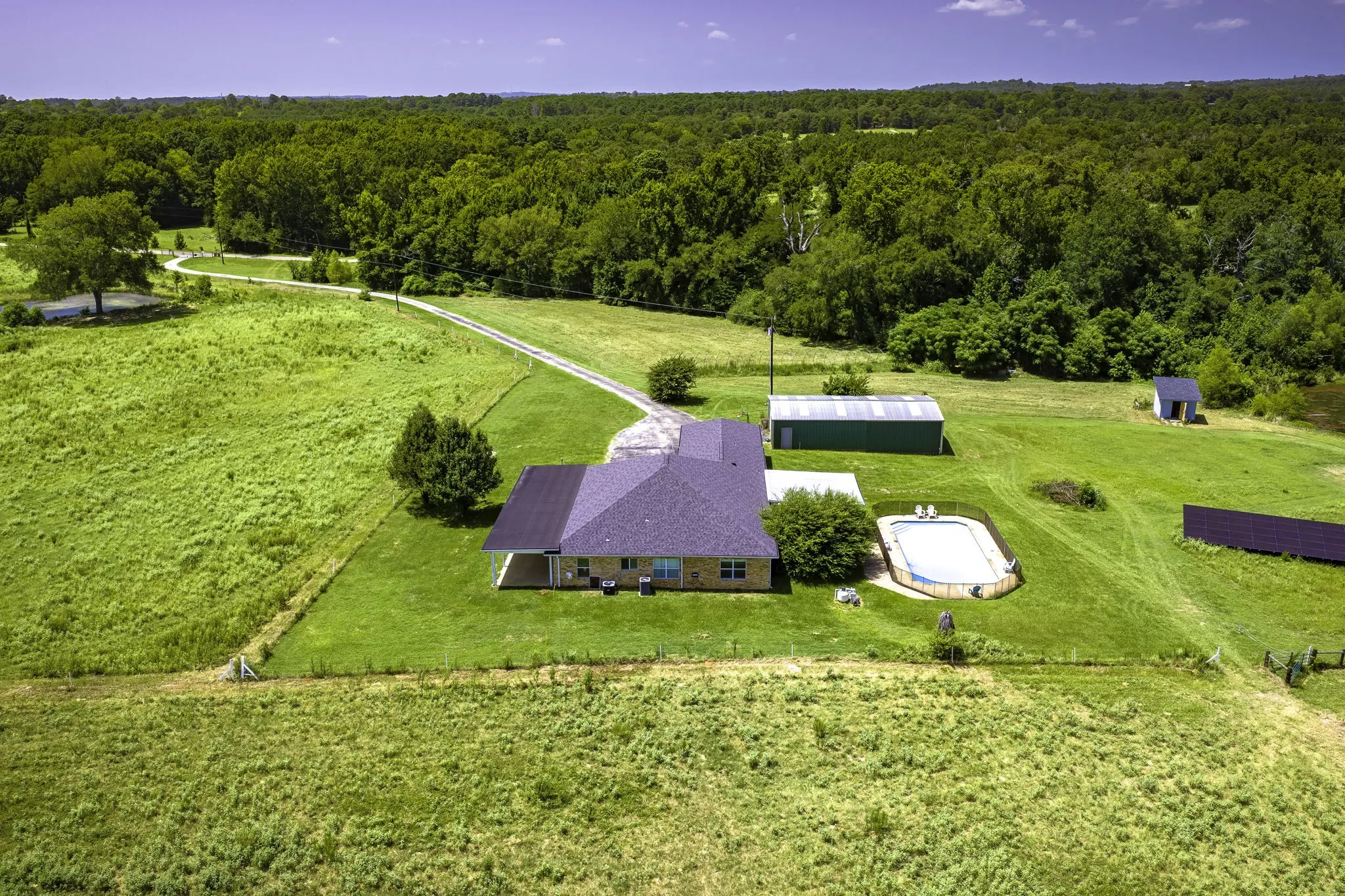 Single Family Residence For Sale in Anderson County , 804 AN County Road 164, Elkhart, Texas 75839, 4 Bedroom, 3 Bathroom, 1 Garage spaces, 2,730 Sqft, built in 2003, mls#21336942, Real Estate Agent in Elkhart, Homes For Sale in Anderson county, Homes For Sale in Elkhart, Realtor in Elkhart Texas, Real Estate Brokerage Independent Realty Texas, Luminita Cordes Realtor