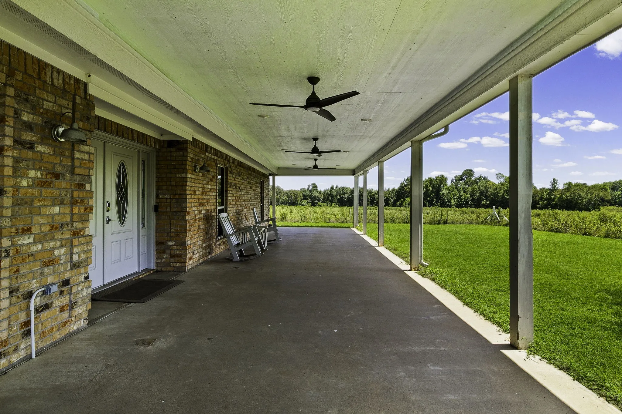 Single Family Residence For Sale in Anderson County , 804 AN County Road 164, Elkhart, Texas 75839, 4 Bedroom, 3 Bathroom, 1 Garage spaces, 2,730 Sqft, built in 2003, mls#21336942, Real Estate Agent in Elkhart, Homes For Sale in Anderson county, Homes For Sale in Elkhart, Realtor in Elkhart Texas, Real Estate Brokerage Independent Realty Texas, Luminita Cordes Realtor