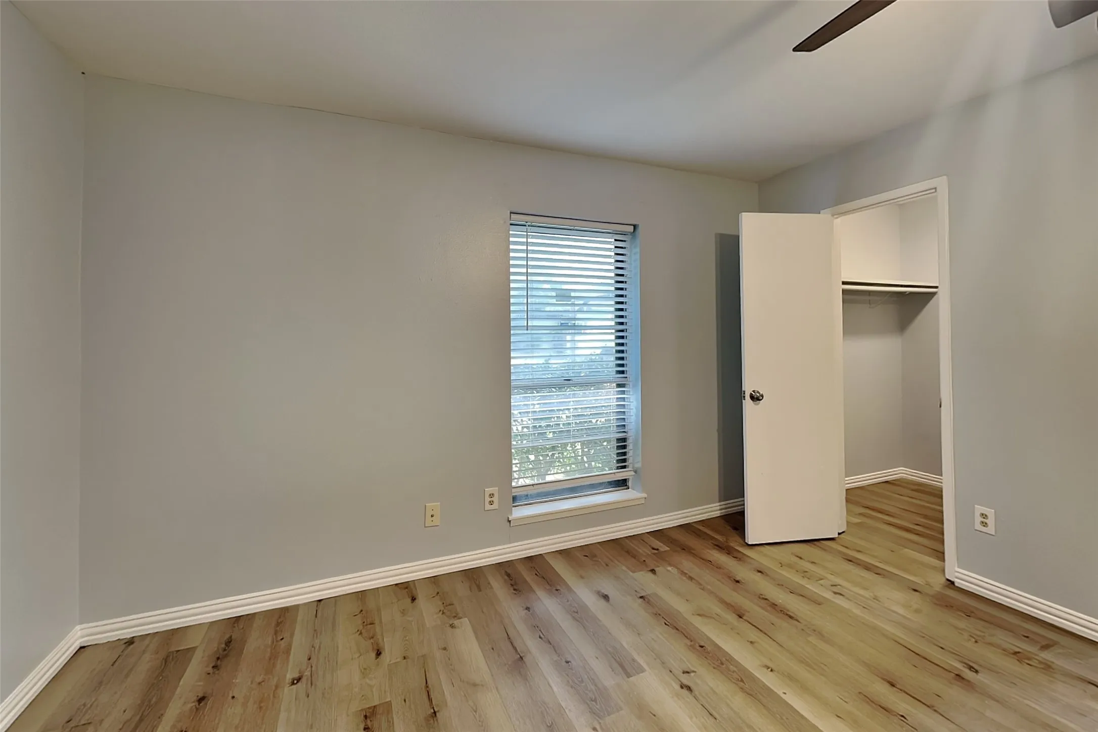 Single Family Residence For Rent in Collin County , 1913 Briarwood Drive, Plano, Texas 75074, 4 Bedroom, 2 Bathroom, Garage spaces, 1,277 Sqft, built in 1971, mls#21340355, Real Estate Agent in Plano, Homes For Rent in Collin county, Homes For Rent in Plano, Realtor in Plano Texas, Real Estate Brokerage Independent Realty Texas, Luminita Cordes Realtor