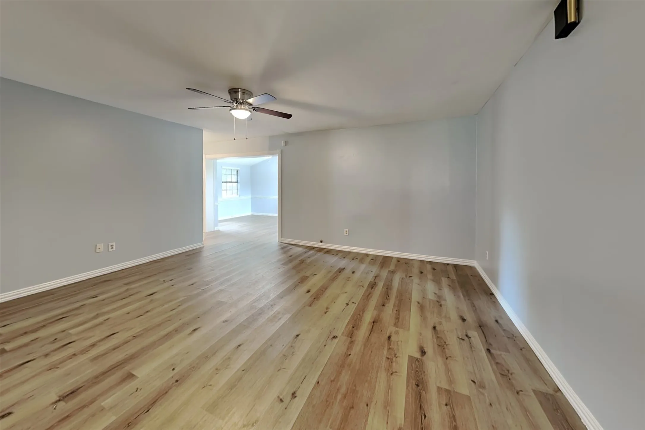 Single Family Residence For Rent in Collin County , 1913 Briarwood Drive, Plano, Texas 75074, 4 Bedroom, 2 Bathroom, Garage spaces, 1,277 Sqft, built in 1971, mls#21340355, Real Estate Agent in Plano, Homes For Rent in Collin county, Homes For Rent in Plano, Realtor in Plano Texas, Real Estate Brokerage Independent Realty Texas, Luminita Cordes Realtor
