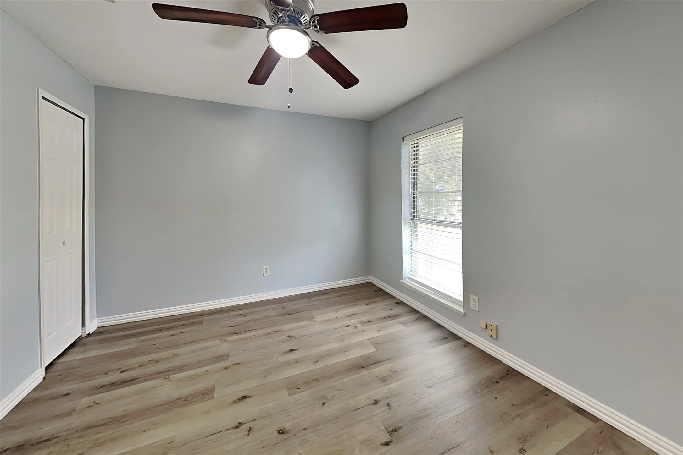 Single Family Residence For Rent in Collin County , 1913 Briarwood Drive, Plano, Texas 75074, 4 Bedroom, 2 Bathroom, Garage spaces, 1,277 Sqft, built in 1971, mls#21340355, Real Estate Agent in Plano, Homes For Rent in Collin county, Homes For Rent in Plano, Realtor in Plano Texas, Real Estate Brokerage Independent Realty Texas, Luminita Cordes Realtor